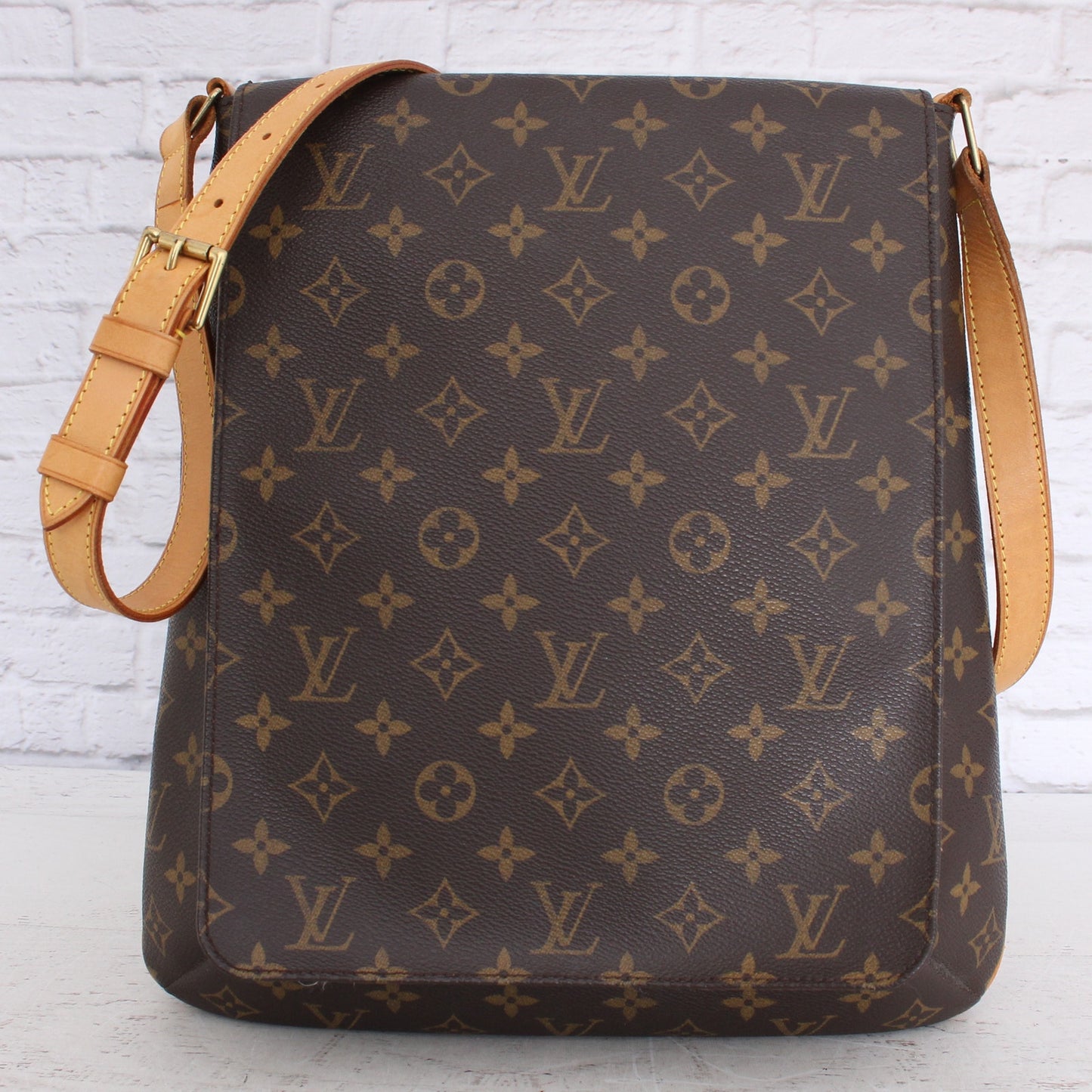 Louis Vuitton Musette GM Large Crossbody Shoulder Monogram Messenger