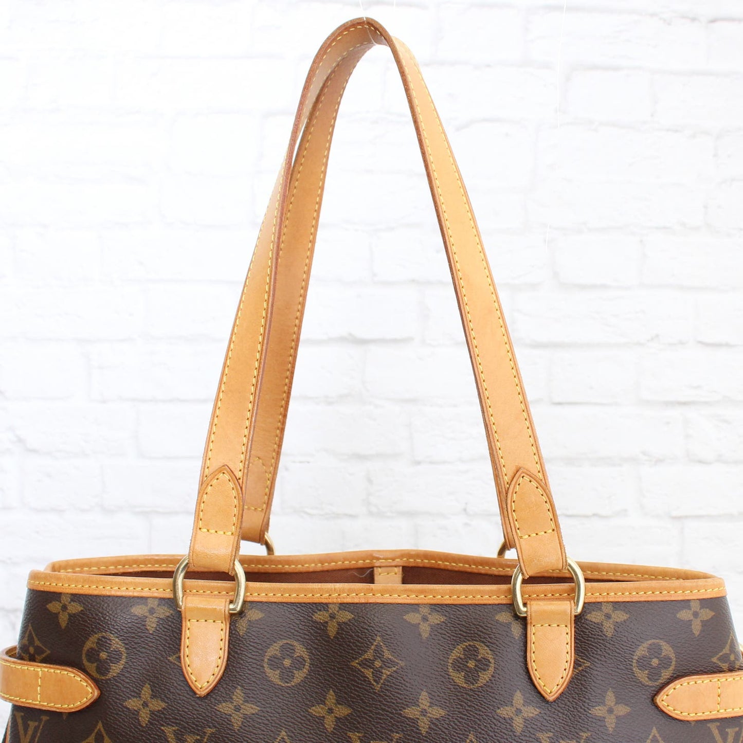 Louis Vuitton Batignolles Horizontal Monogram Shoulder Bag