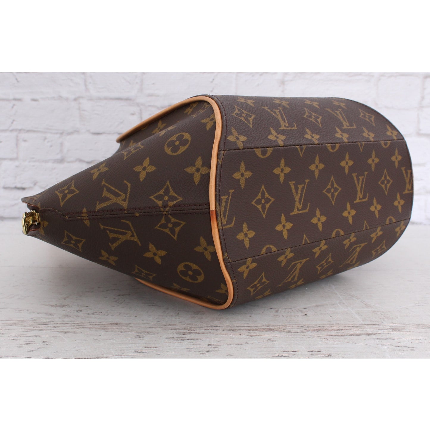 Louis Vuitton Ellipse MM Monogram Satchel