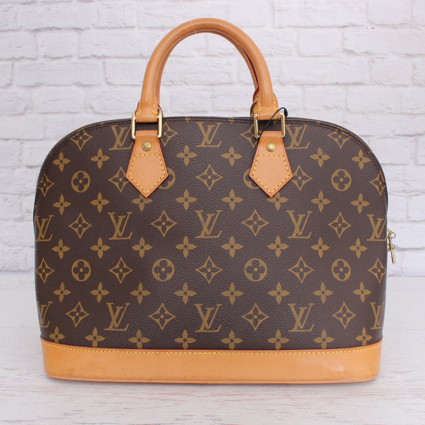 Louis Vuitton Alma MM Monogram Satchel Brown Leather Handbag Tote Purse A5092