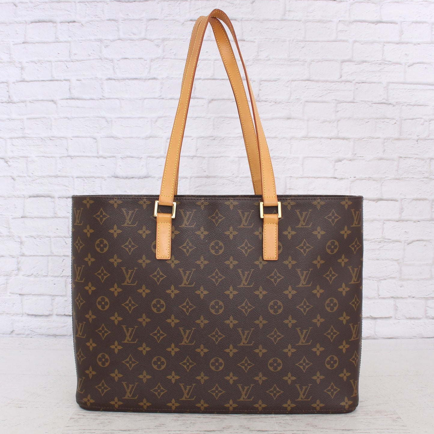 Louis Vuitton Luco Monogram Tote