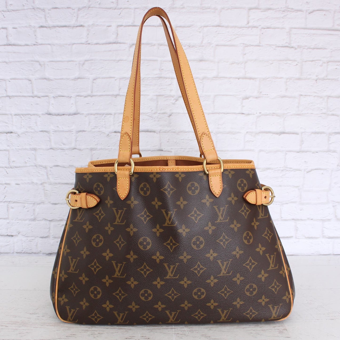 Louis Vuitton Batignolles Horizontal Monogram Shoulder Bag