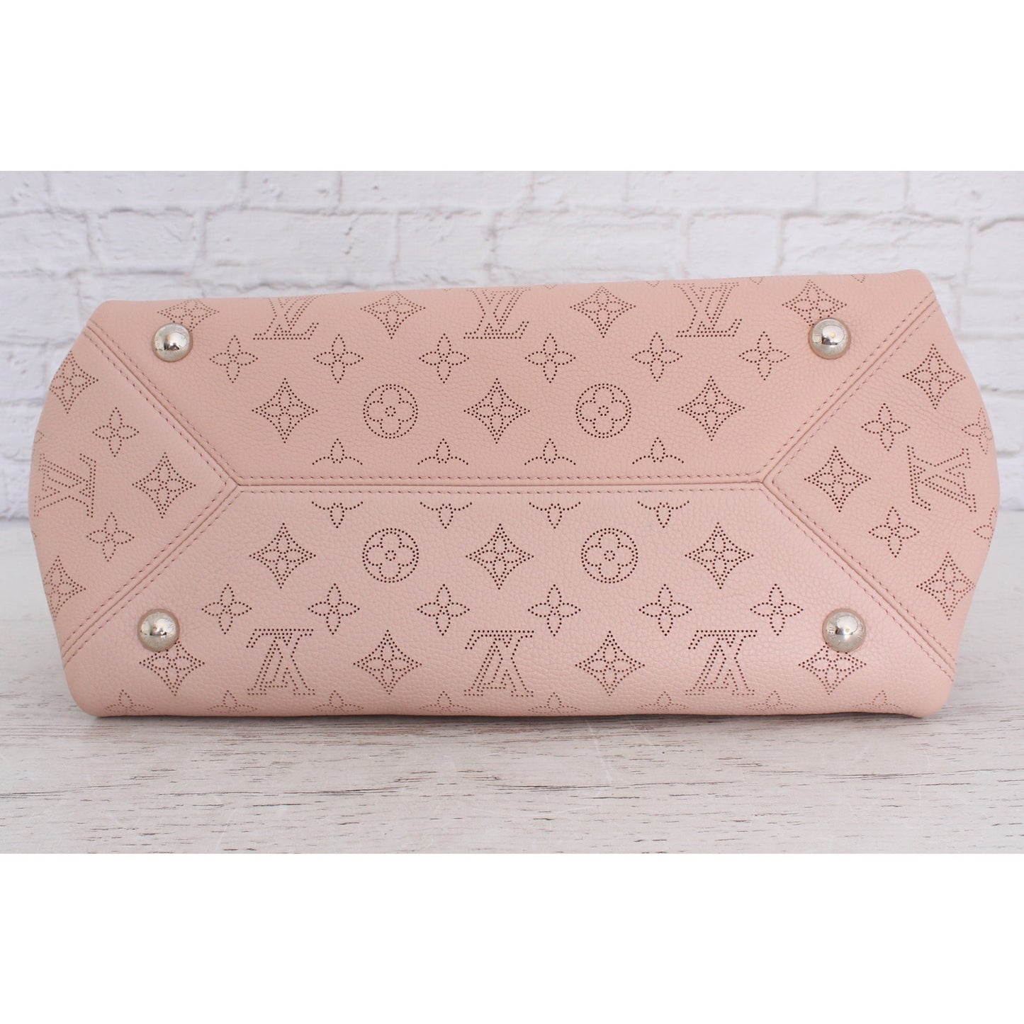 Louis Vuitton Sevres Pink Mahina Shoulder Bag