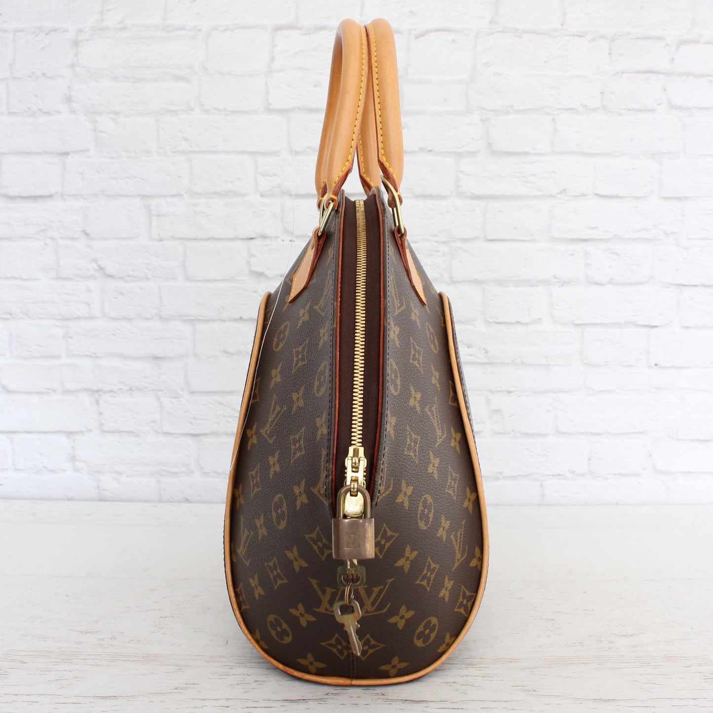 Louis Vuitton Ellipse MM Monogram Satchel