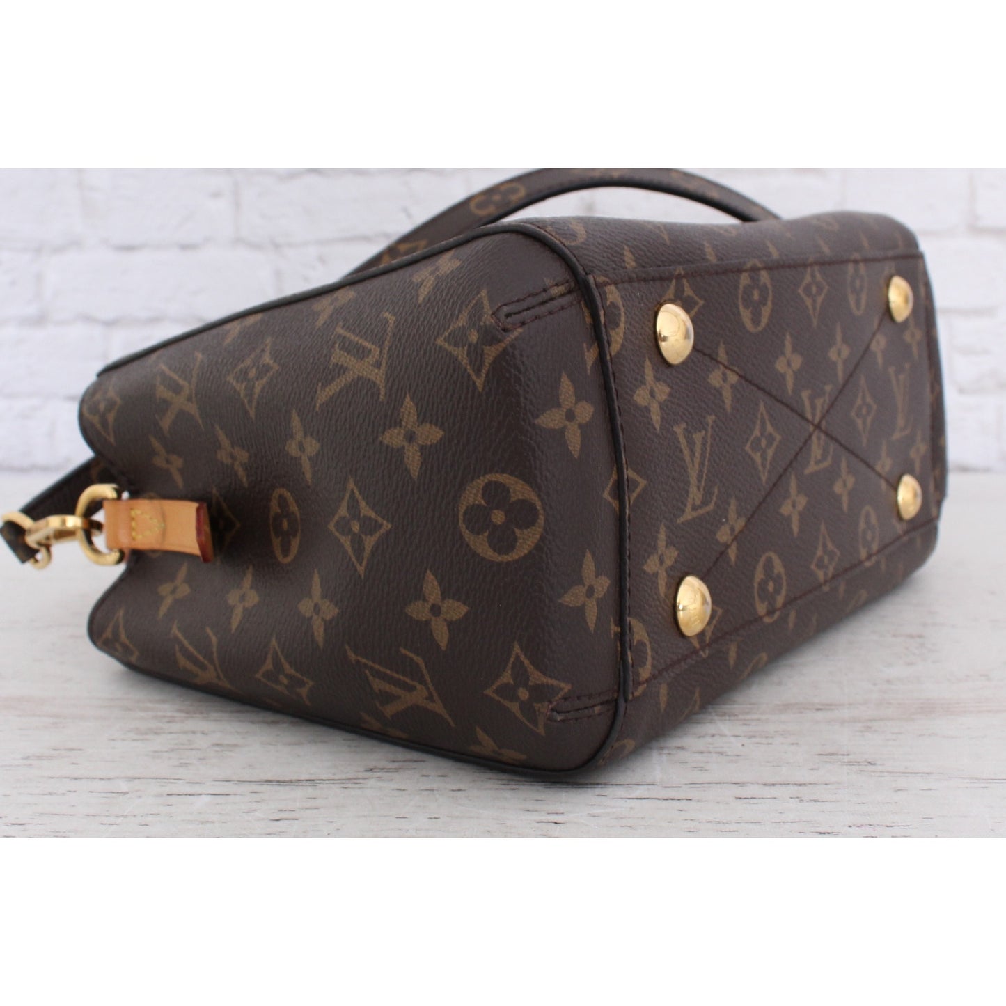 Louis Vuitton Montaigne BB Crossbody