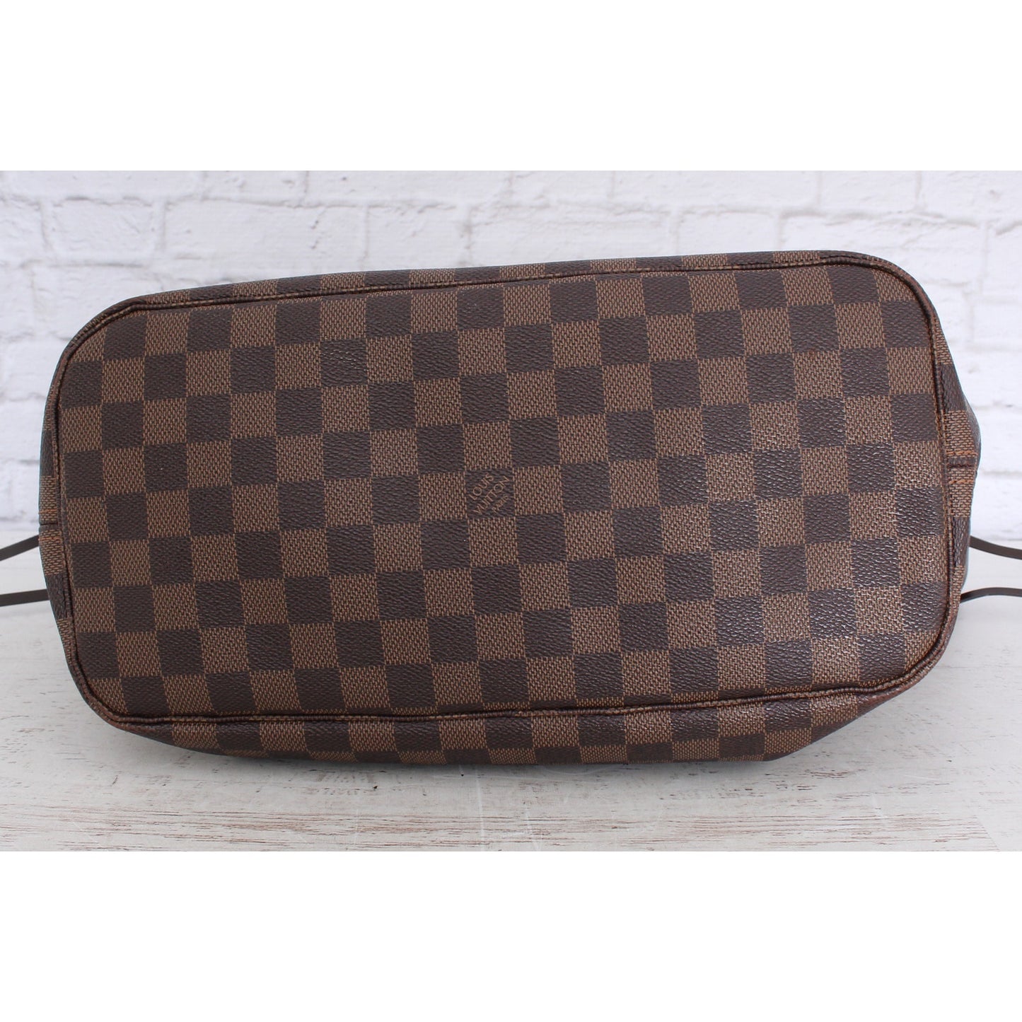 Louis Vuitton Neverfull MM Damier Ebene Leather Tote