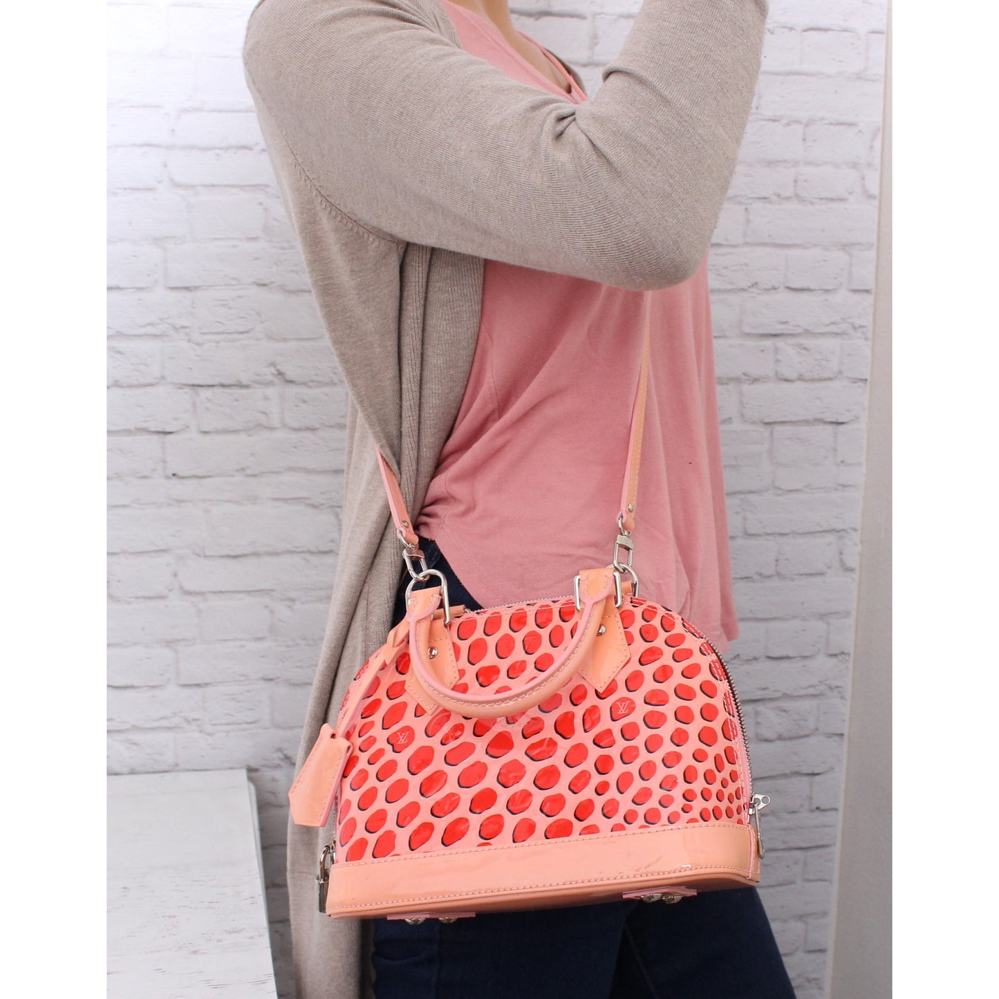 Louis Vuitton Alma BB Jung;e Dots Pink Vernis Crossbody Satchel Handbag A5535