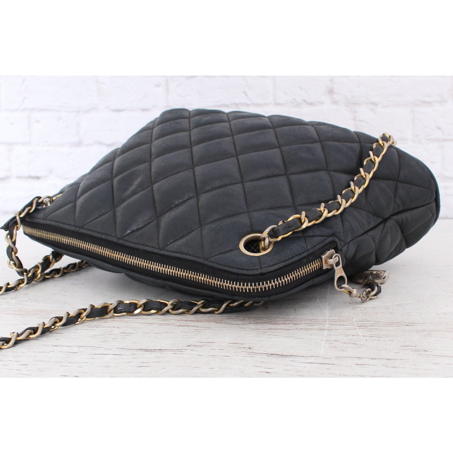 Chanel Timeless Quilted Lambskin Black Leather Shoulder Handbag Purse A424