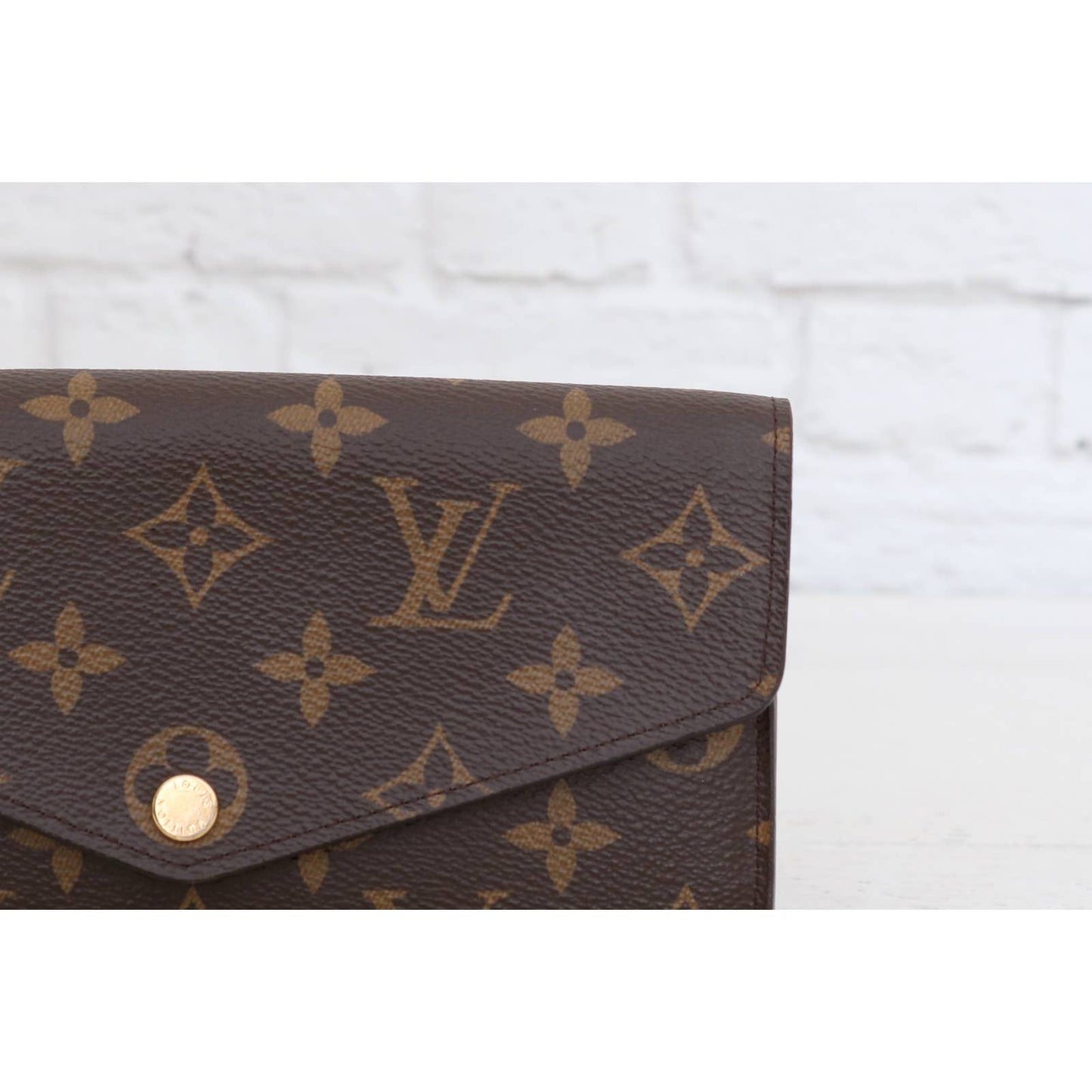 Louis Vuitton Sarah Wallet Monogram Leather Card Brown Red Zip Bag Box –  brandedmoda