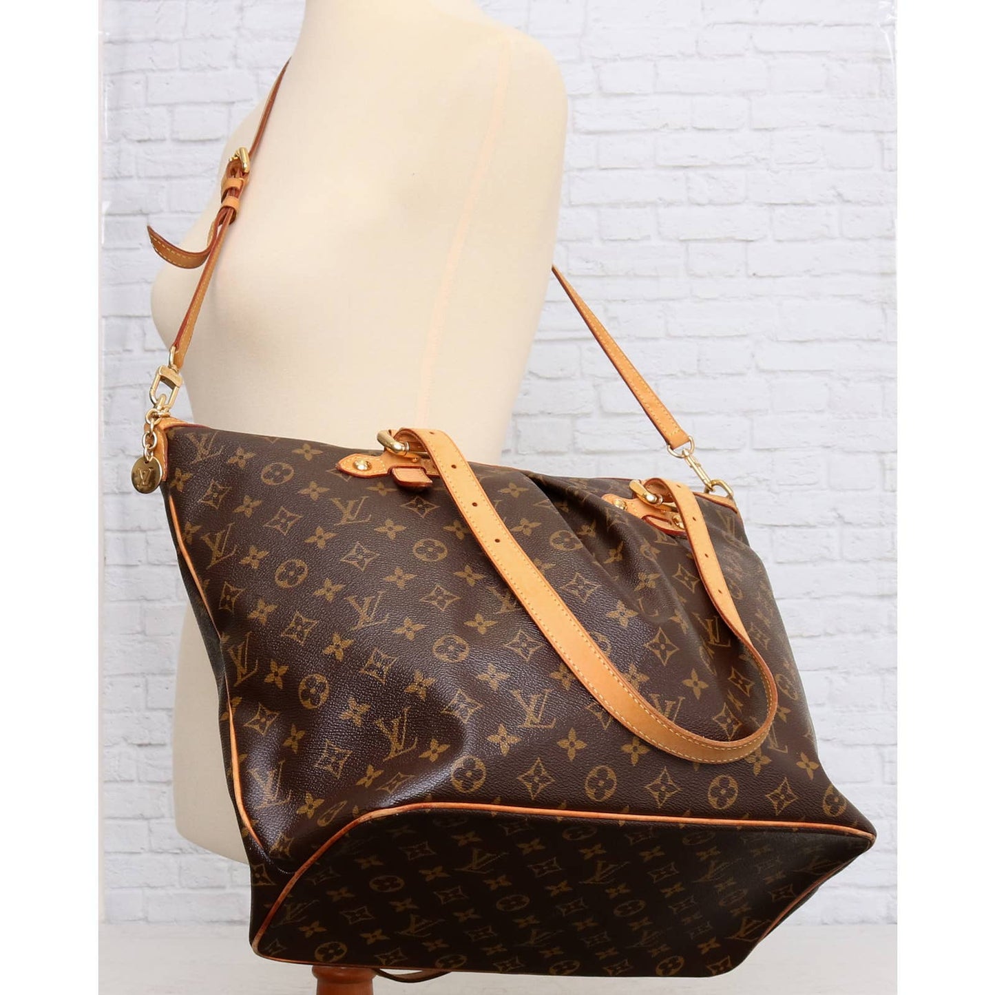 Louis Vuitton Palermo GM Monogram Large Shoulder Bag Crossbody