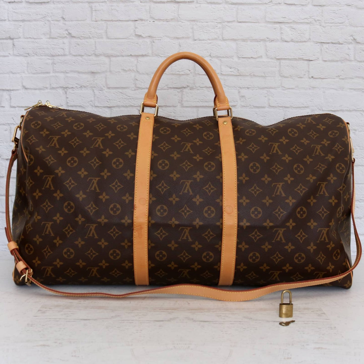 Louis Vuitton Keepall Bandouliere 60 Monogram Duffle Travel Bag