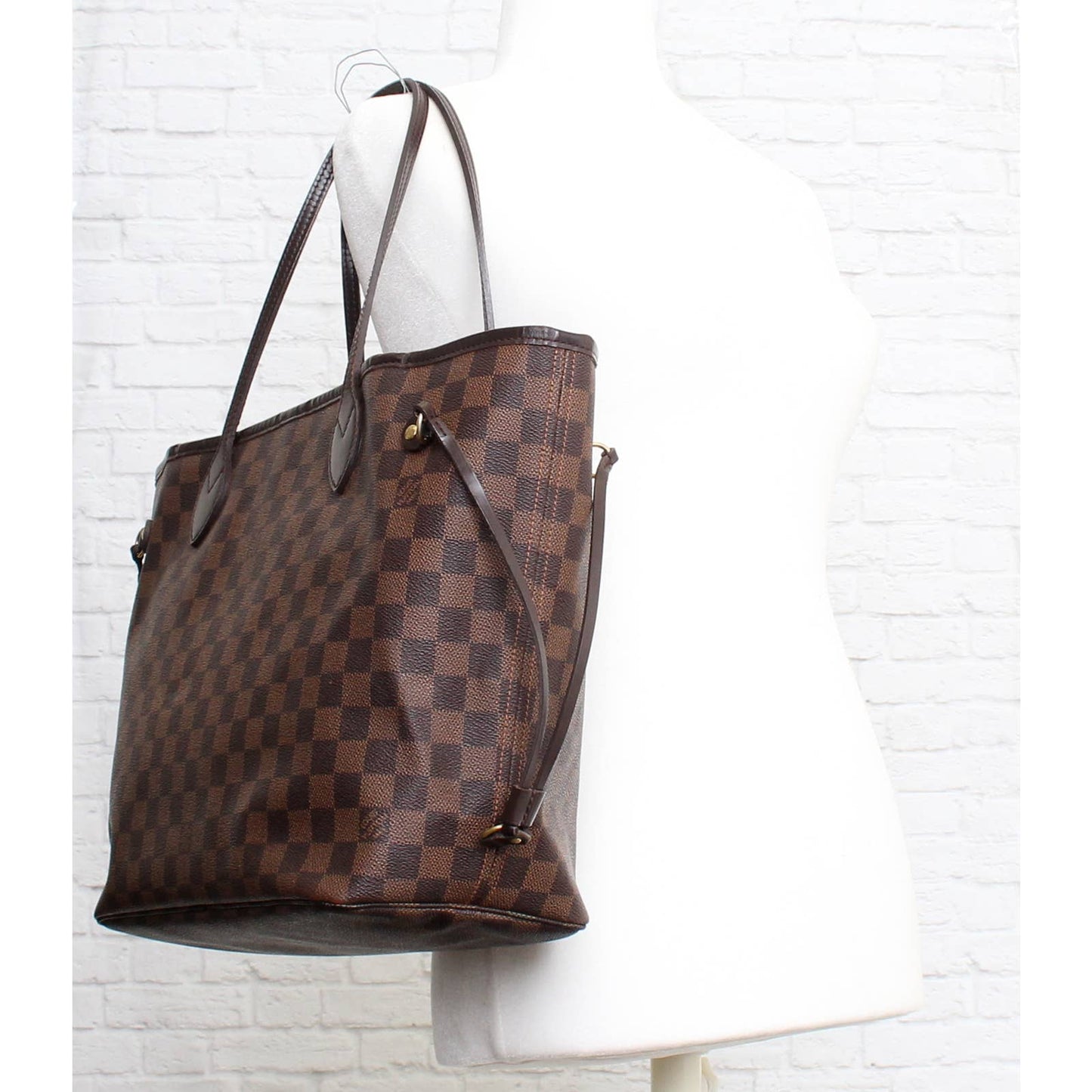 Louis Vuitton Neverfull MM Damier Ebene Cherry Red Leather Shoulder LV