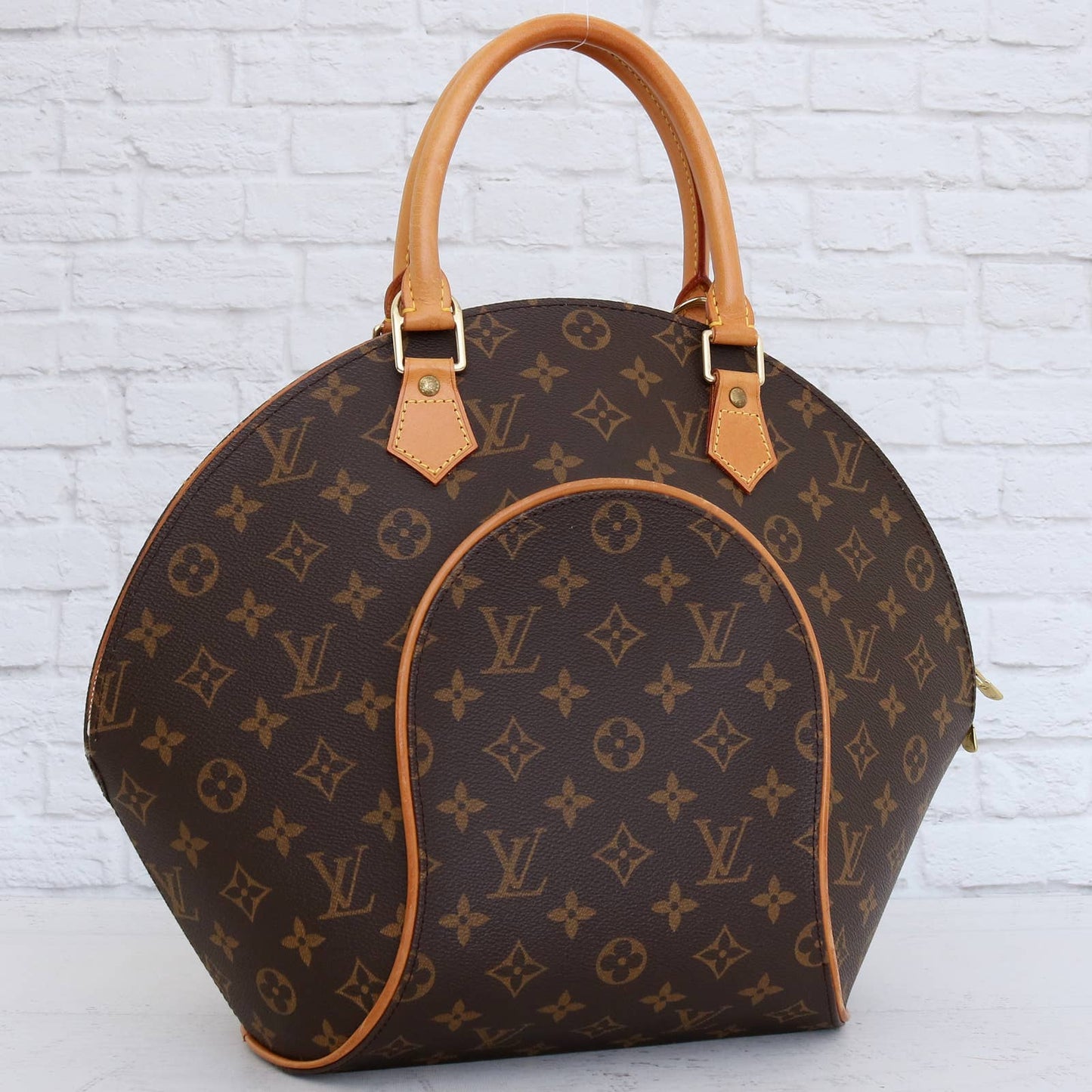 Louis Vuitton Ellipse MM Monogram Satchel