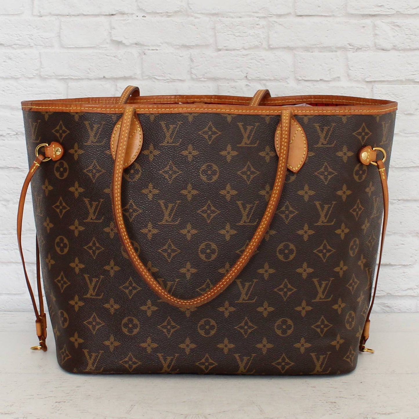 Louis Vuitton Neverfull MM Monogram Tote Red Interior Shoulder Bag