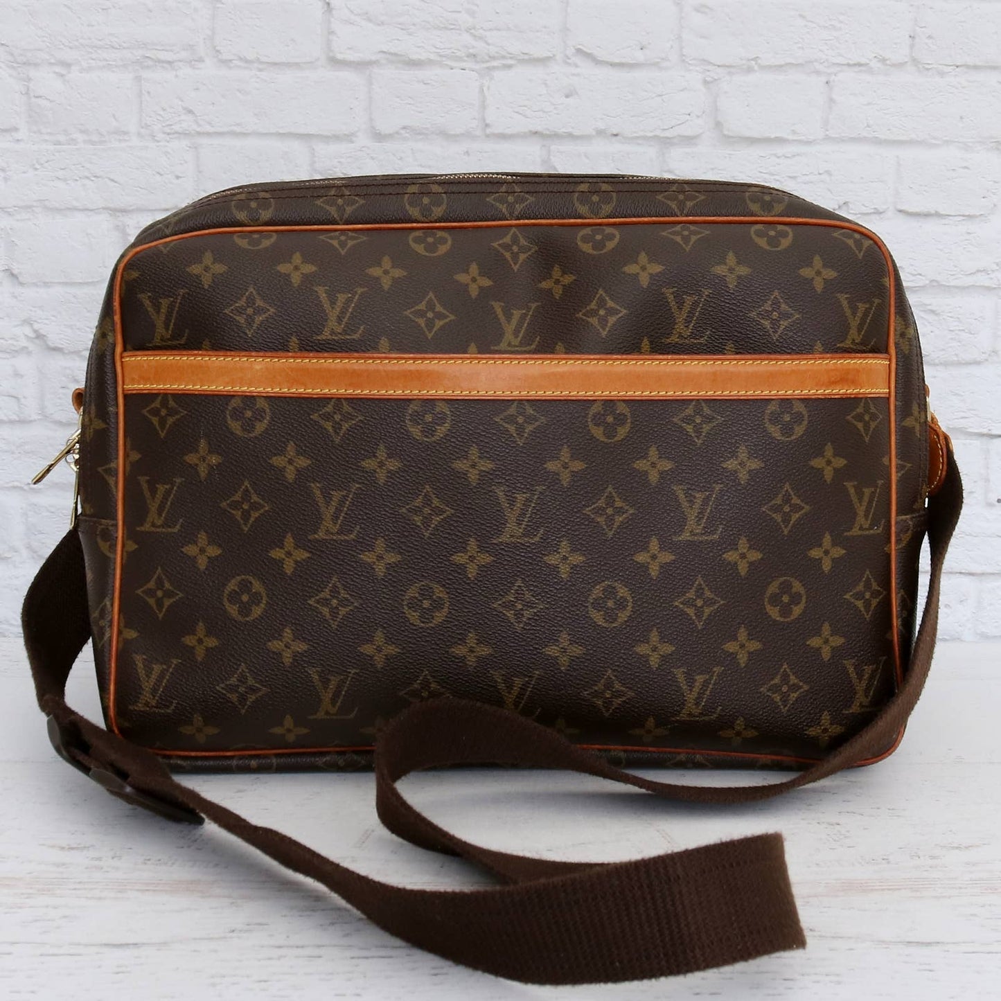 Louis Vuitton Reporter GM Crossbody Monogram