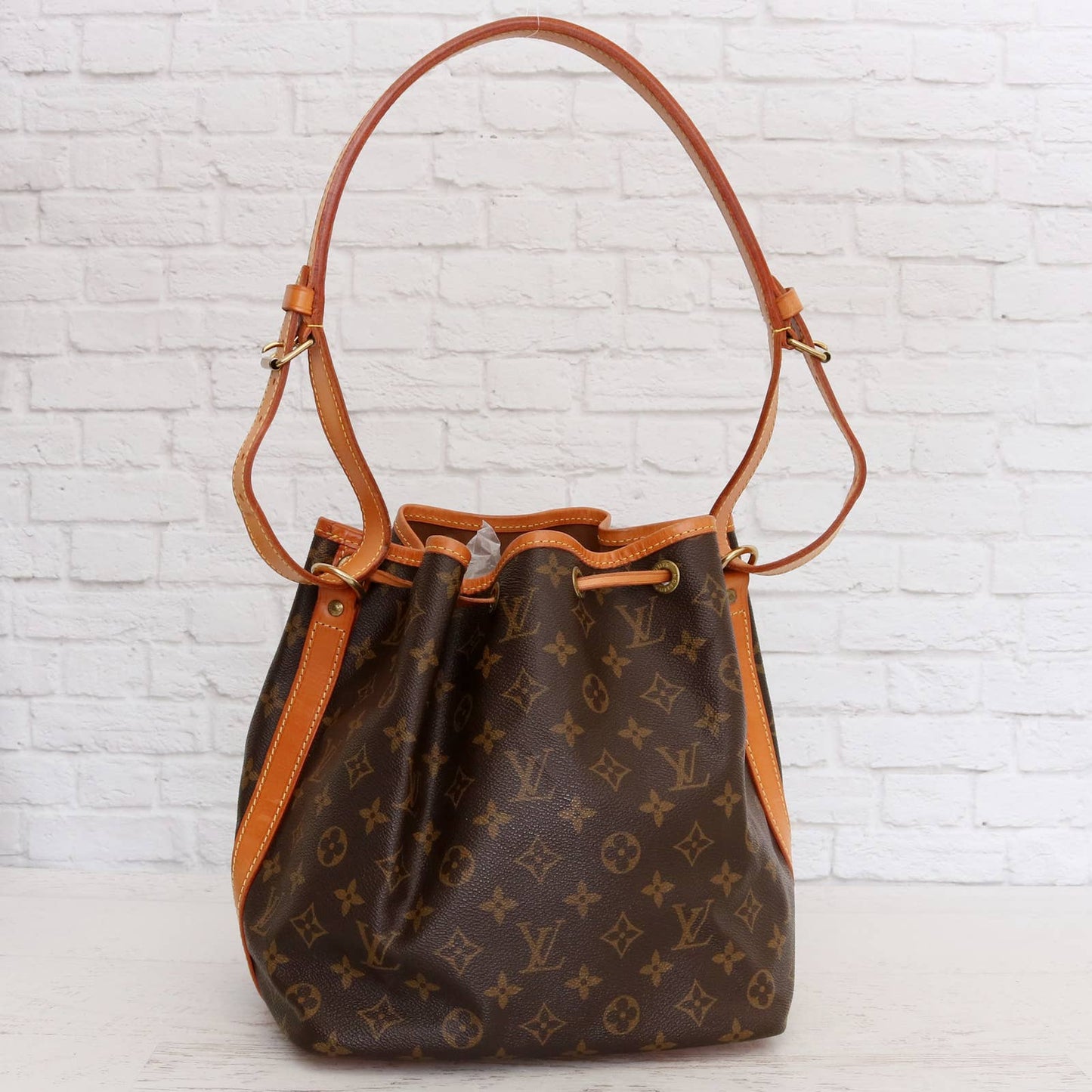 Louis Vuitton Petit Noé Monogram Shoulder Bag Bucket Tote Handbag Bag