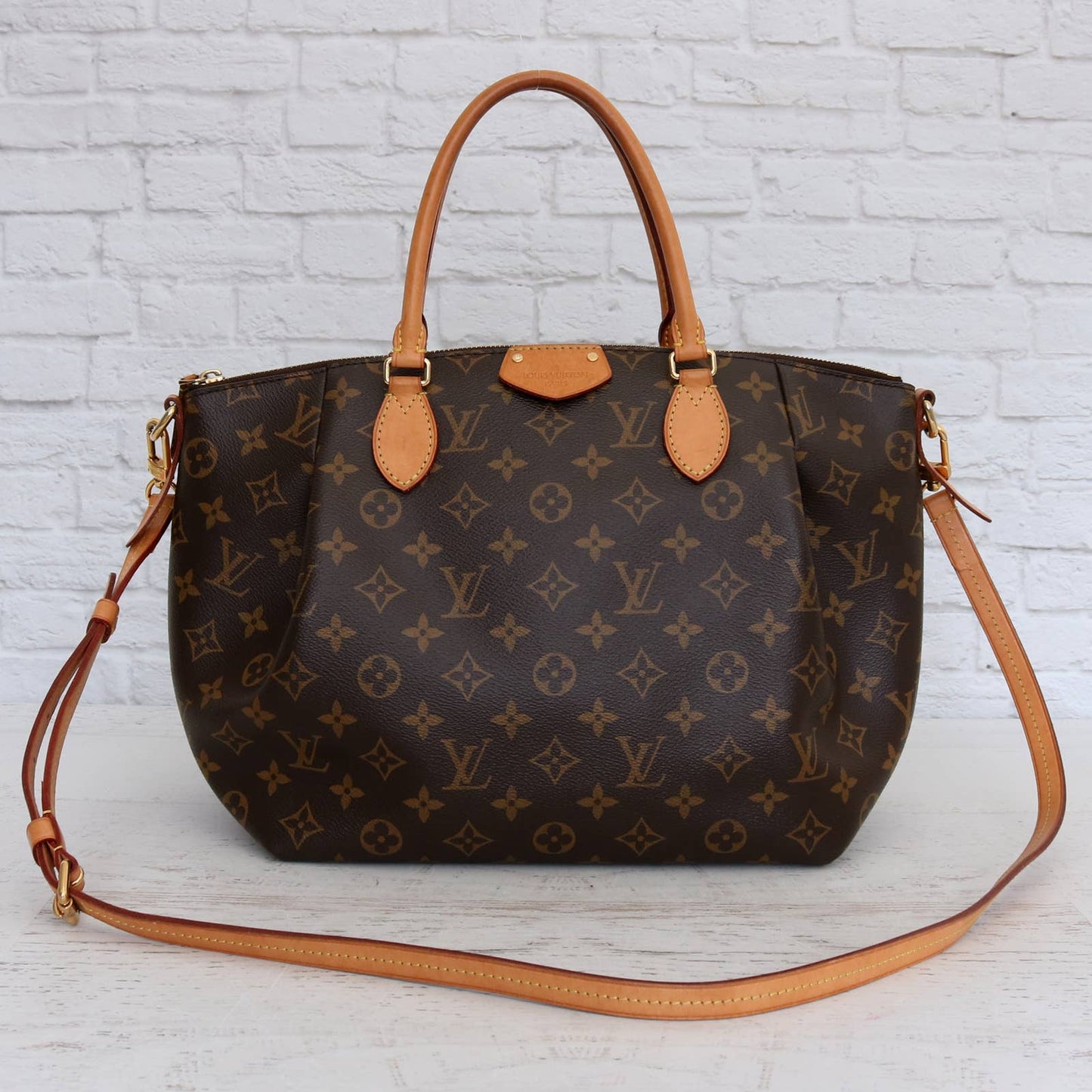 Louis Vuitton Turenne MM Monogram Crossbody & Satchel