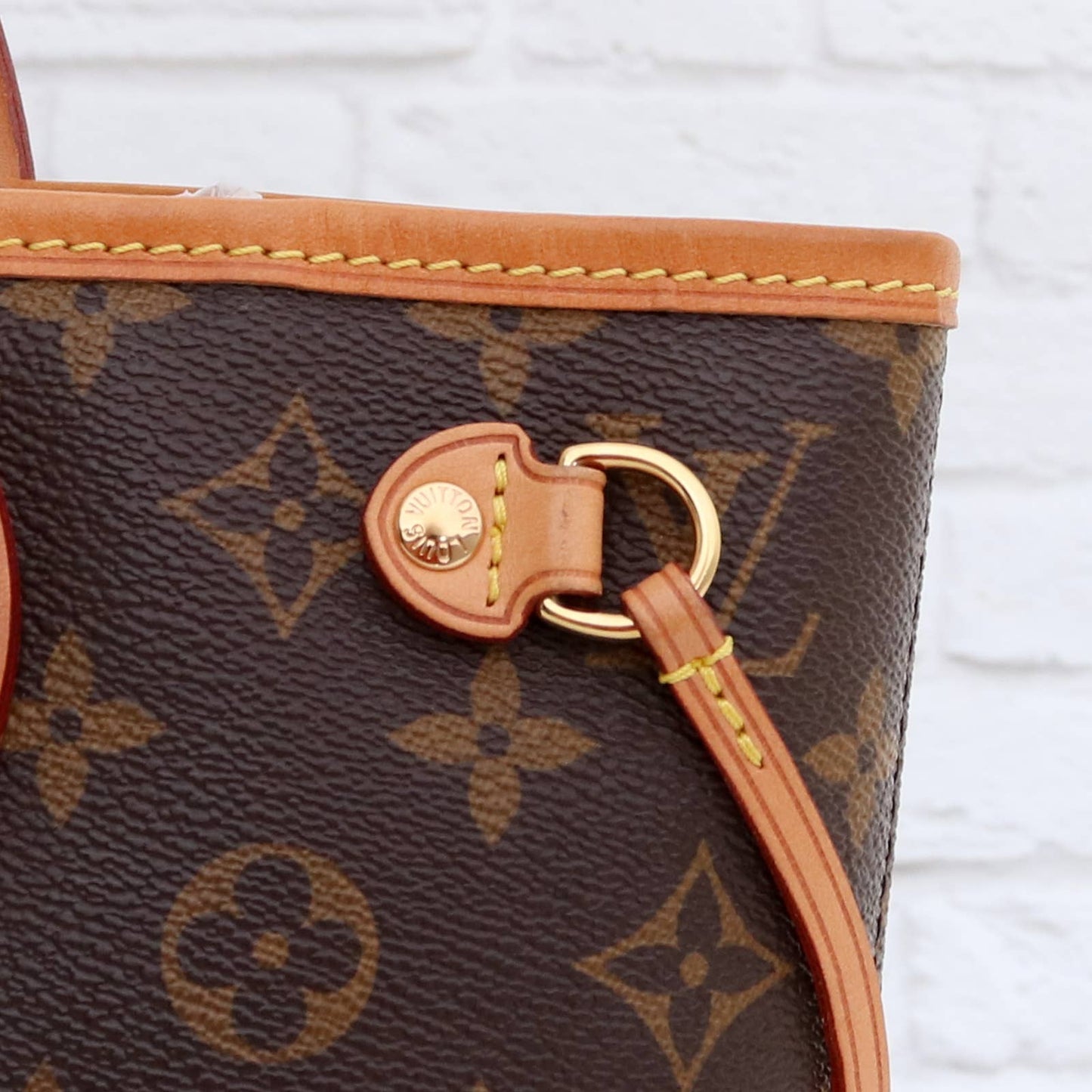 LOUIS VUITTON Monogram Pivone Pink Neverfull PM – The Luxury Lady