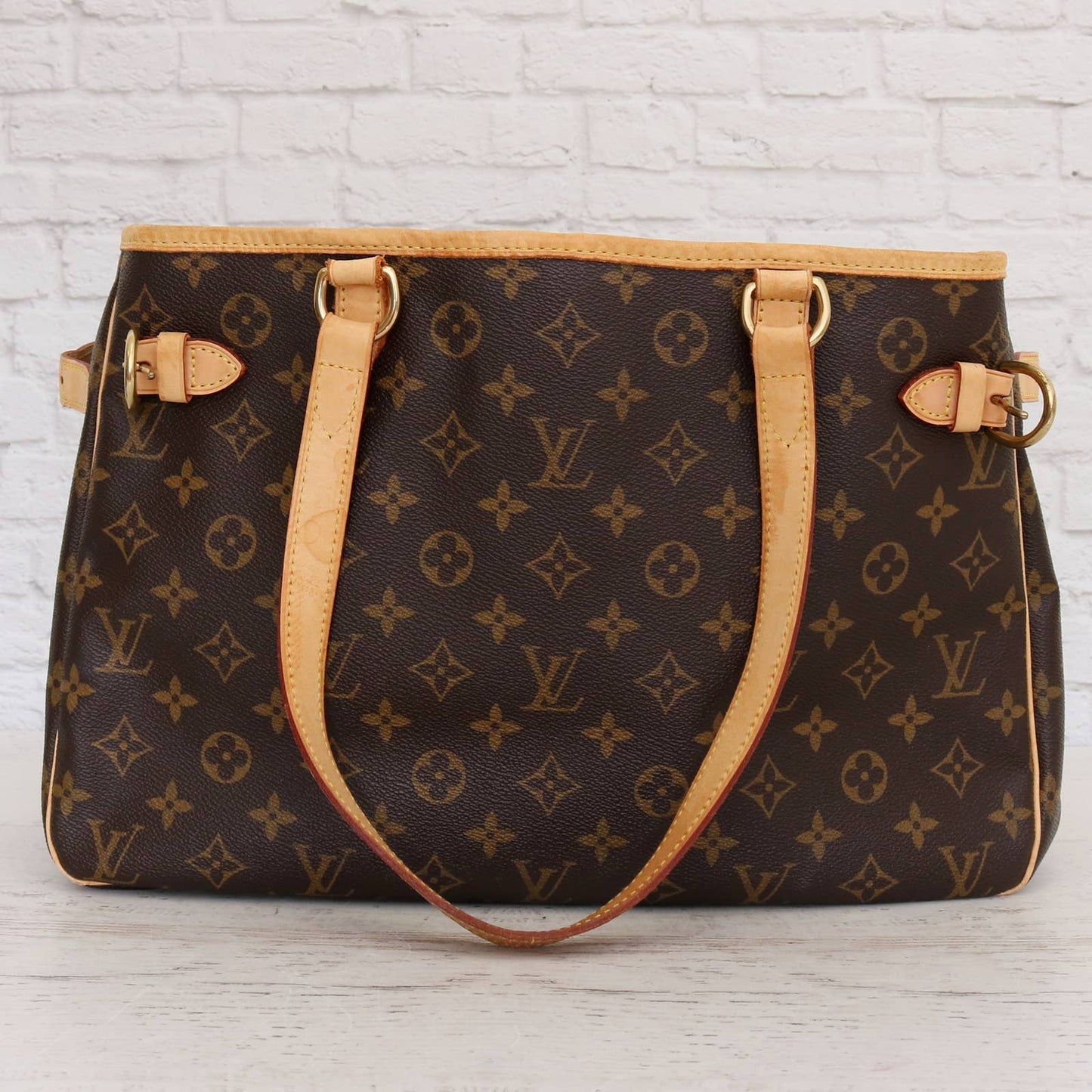 Louis Vuitton Batignolles Horizontal Monogram Shoulder Bag