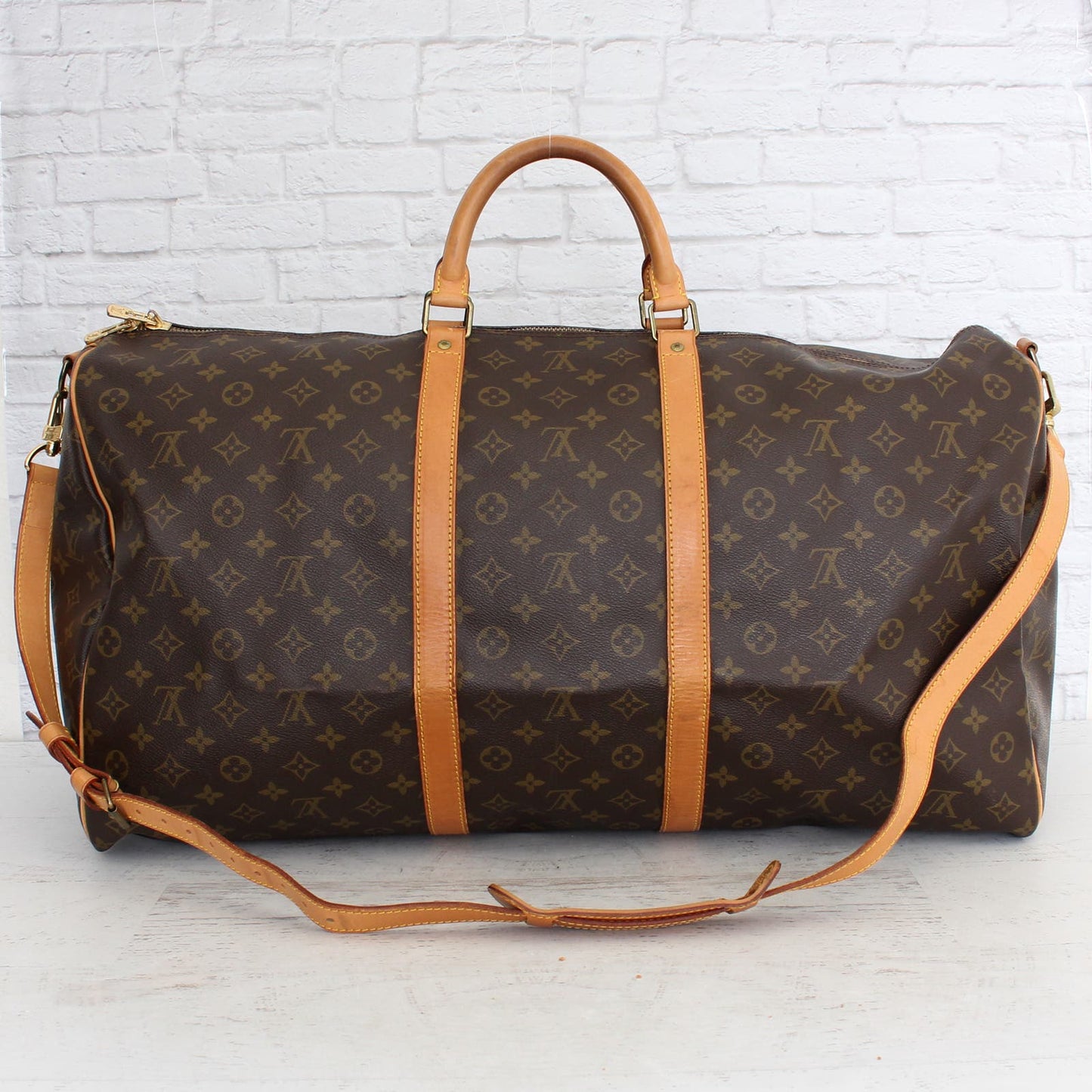 Louis Vuitton Keepall 60 Bandouliere Monogram Duffle Luggage Travel