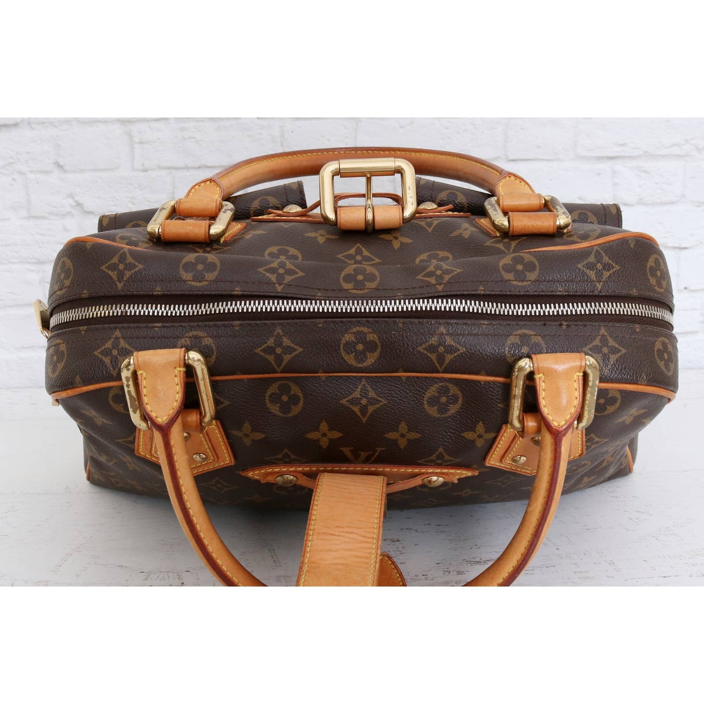 Louis Vuitton Manhattan GM Monogram Shoulder Bag