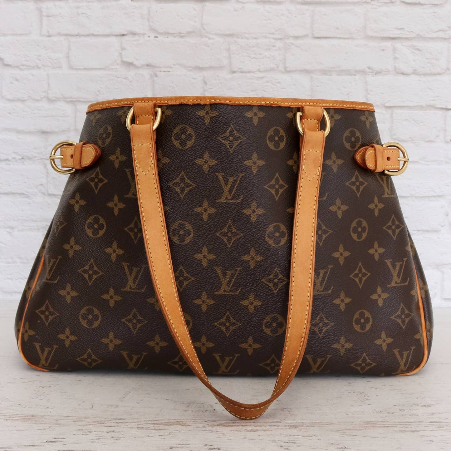 Louis Vuitton Batignolles Horizontal Monogram Shoulder Bag