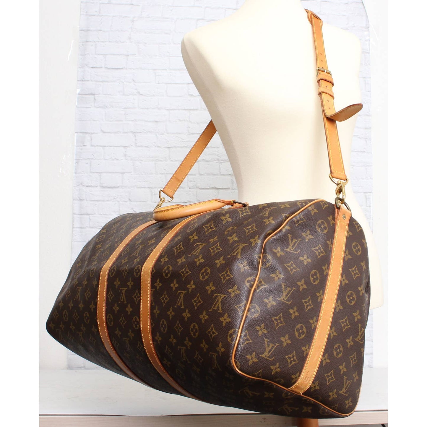 Louis Vuitton Keepall Bandoulière 55 Monogram Duffle Luggage Shoulder