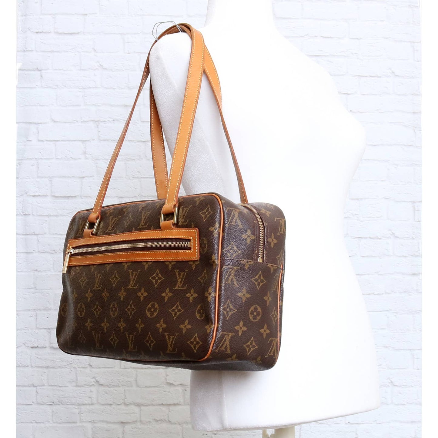 Louis Vuitton Cite GM Monogram Large Shoulder Bag