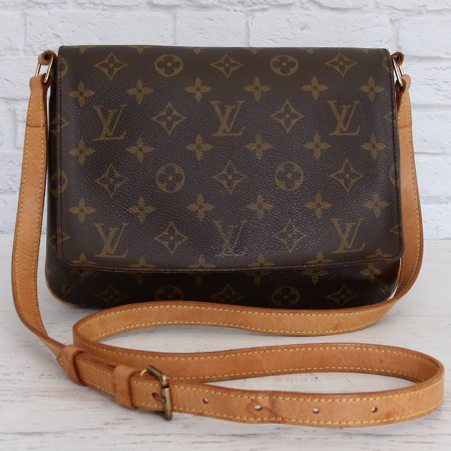 Louis Vuitton Musette Tango Long Crossbody Monogram