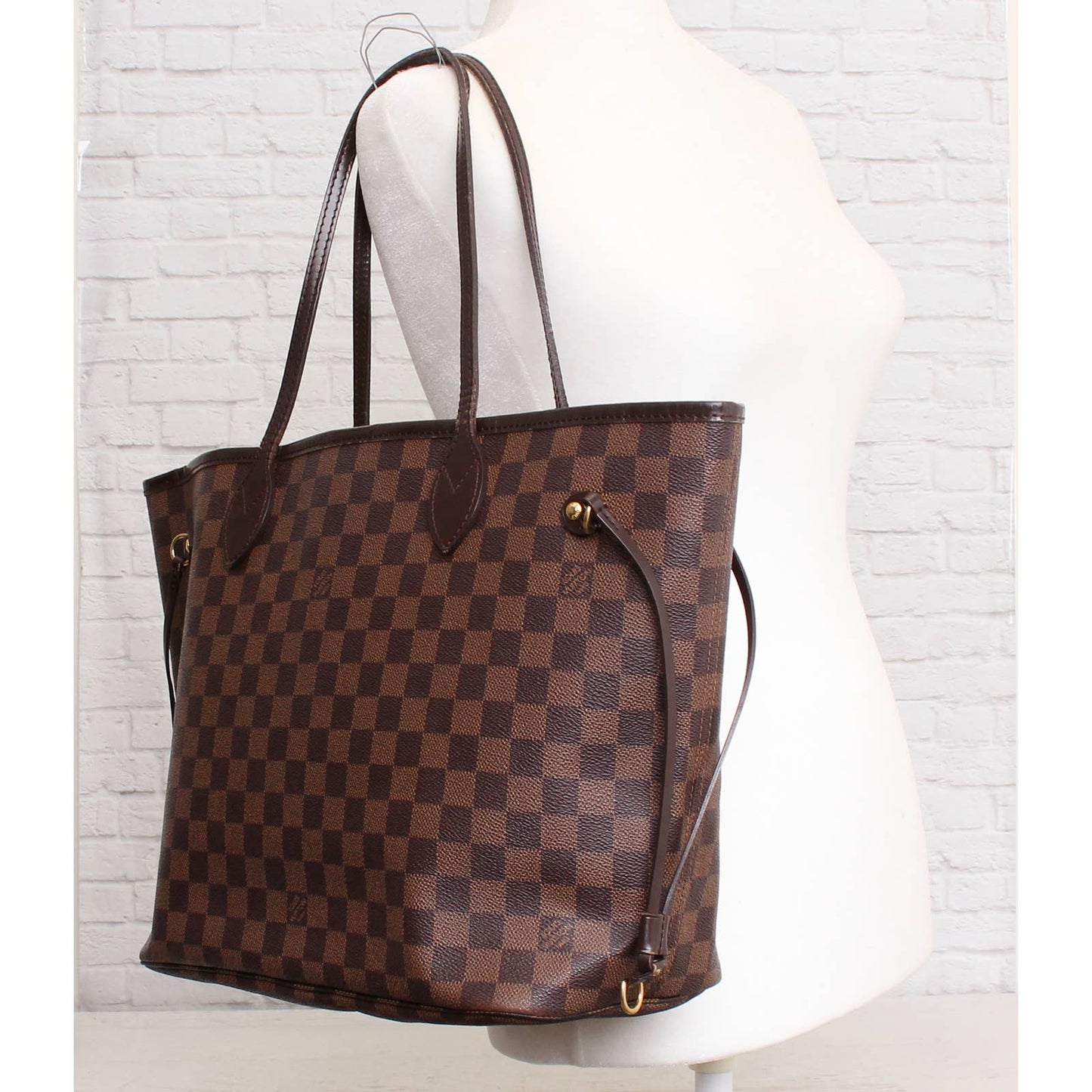 Louis Vuitton Neverfull MM Damier Ebene Tote