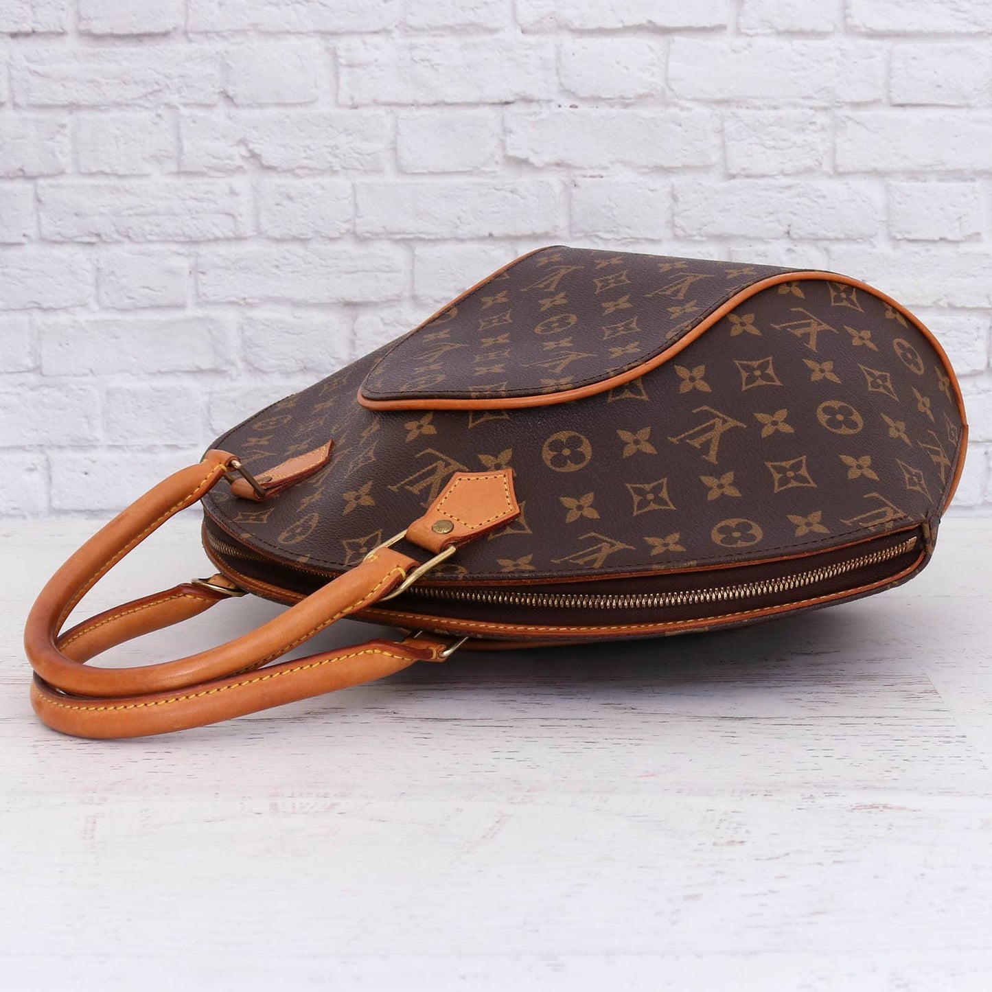 Louis Vuitton Ellipse MM Monogram Satchel