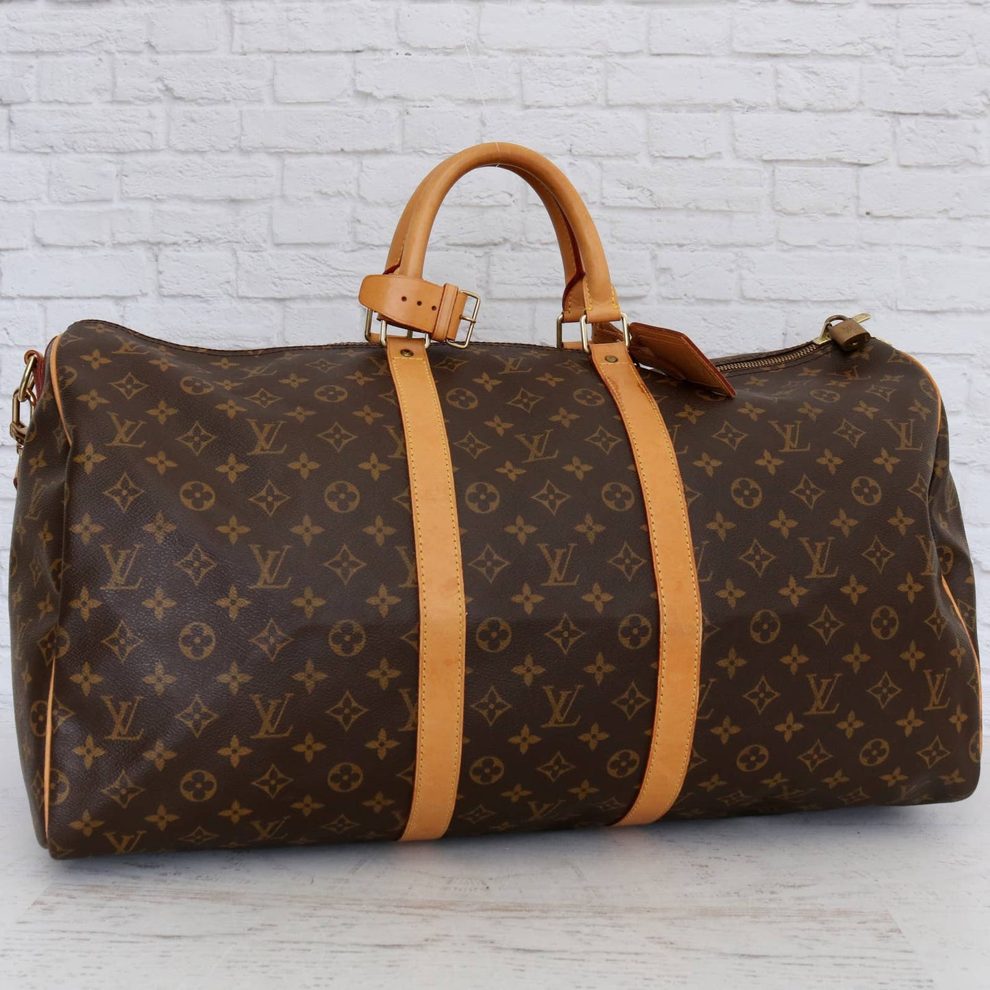 Louis Vuitton Keepall Bandouliere 55 Monogram Duffle Handbag