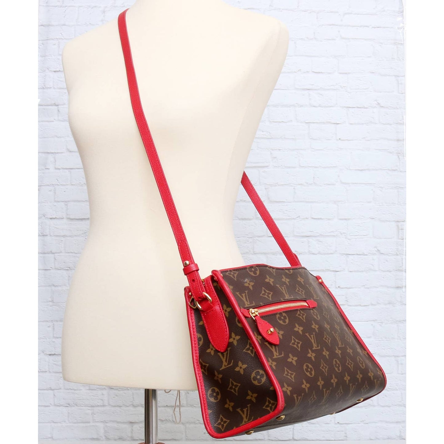 Louis Vuitton Popincourt PM Monogram Red Crossbody Shoulder Bag with Dust Bag & Box