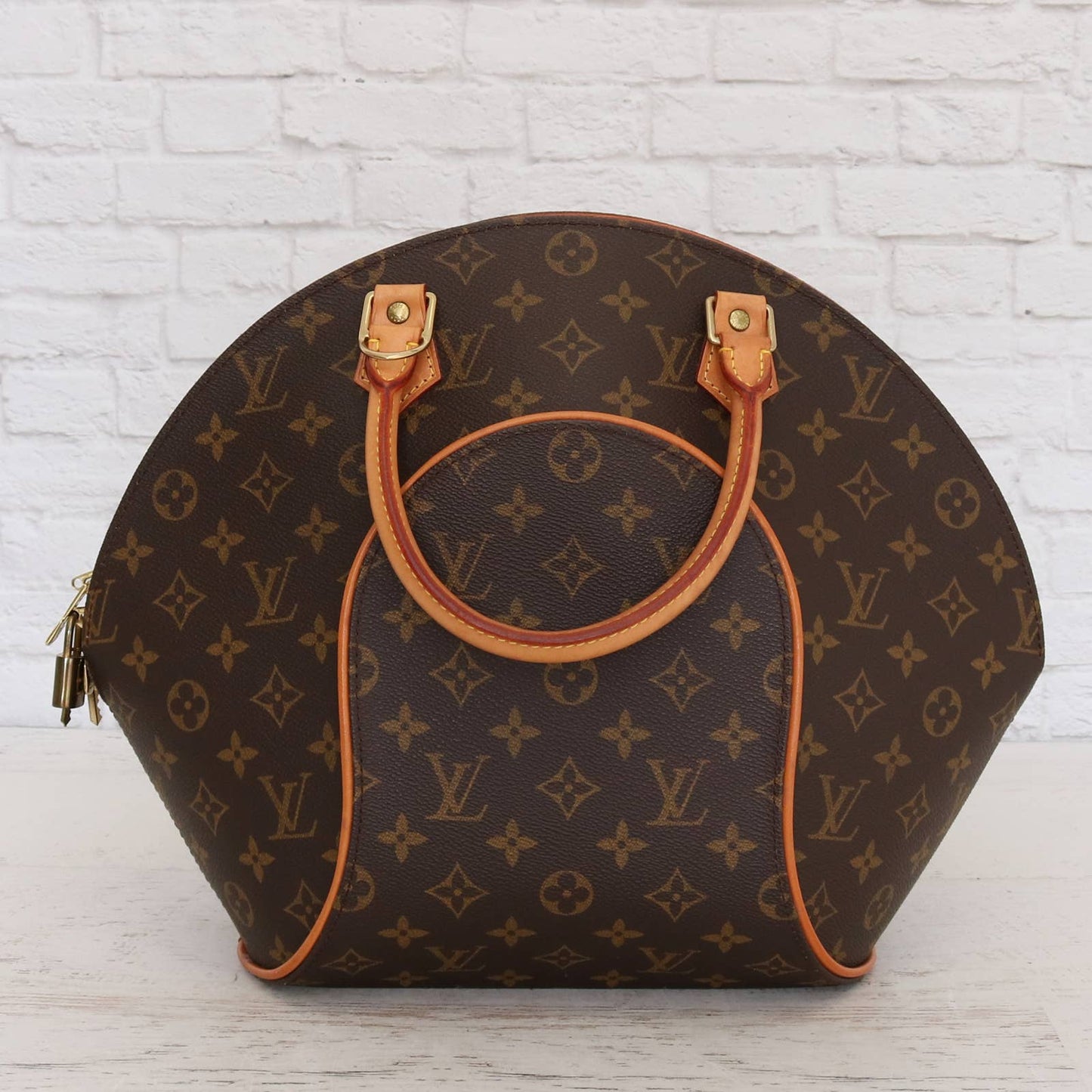 Louis Vuitton Ellipse MM Monogram Large Satchel