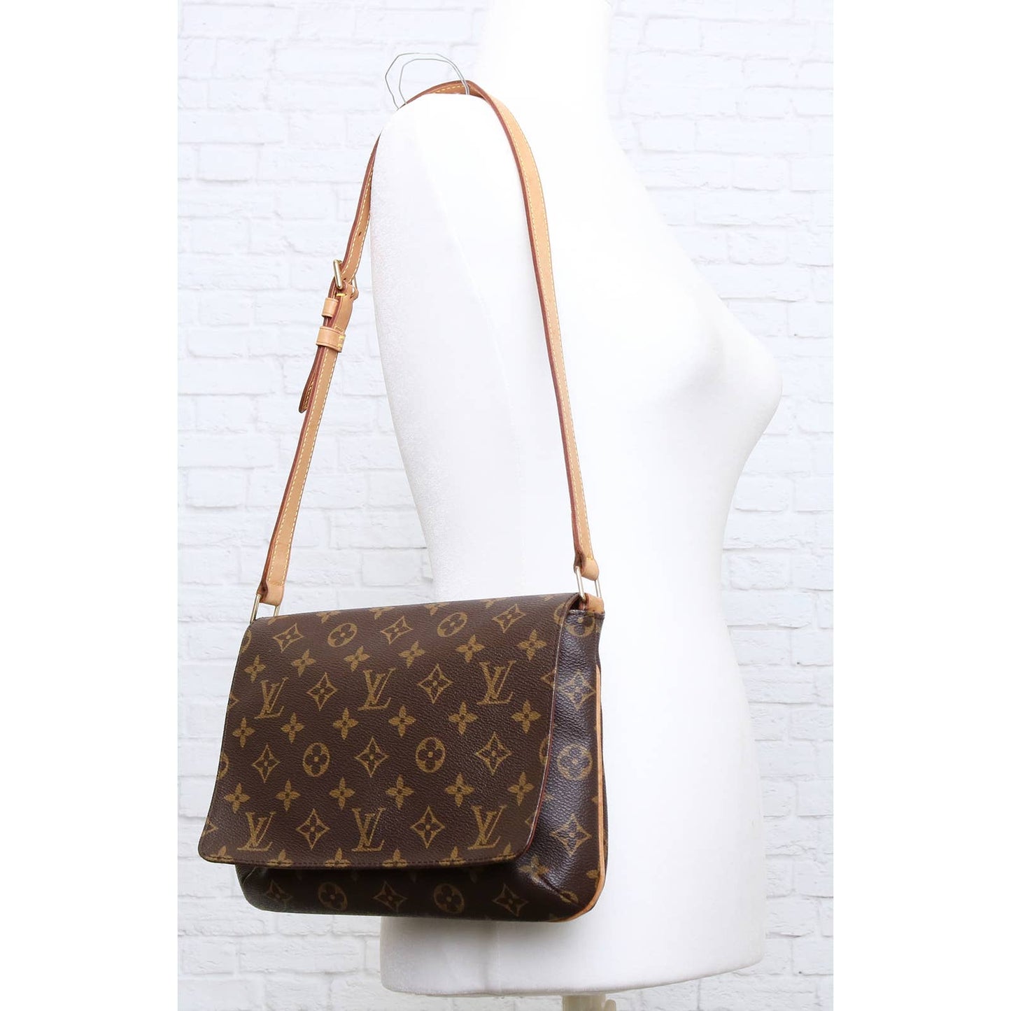 Louis Vuitton Musette Tango Short Monogram Shoulder Bag