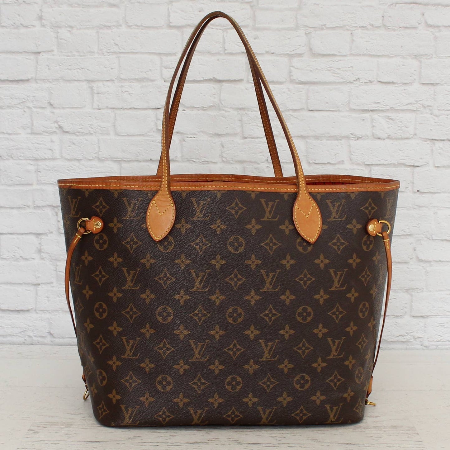 Louis Vuitton Neverfull MM Monogram Tote Red Interior Shoulder Bag