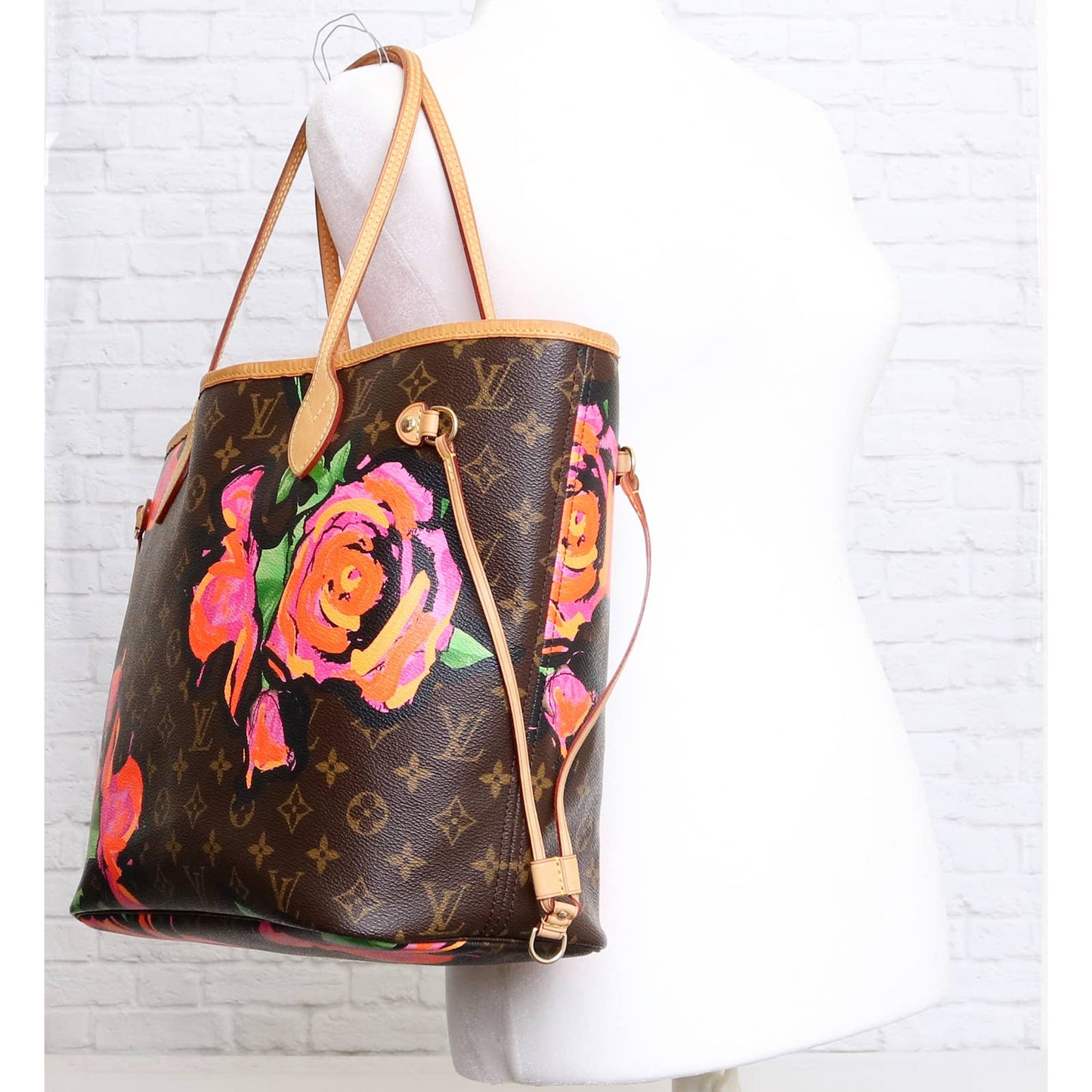 Louis Vuitton Neverfull MM Stephen Sprouse Roses Monogram Shoulder Zip