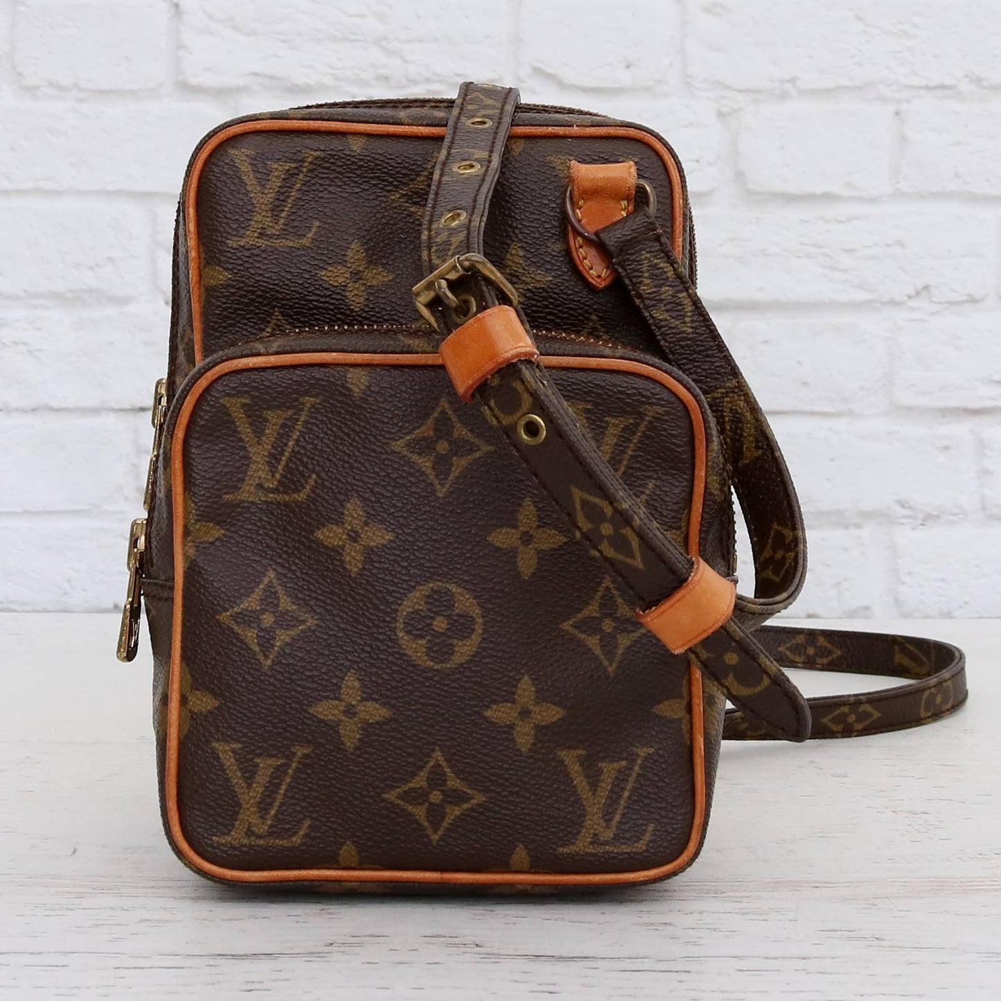 Louis Vuitton Amazon Vintage Monogram Crossbody