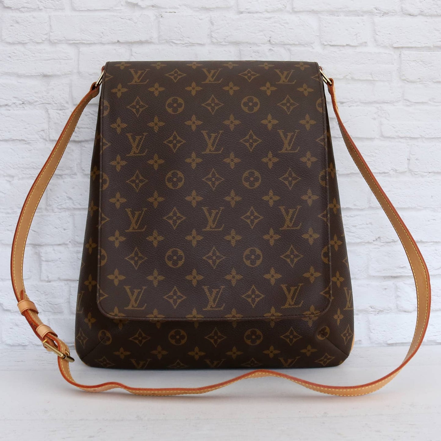 Louis Vuitton Musette GM Monogram Crossbody Shoulder Bag