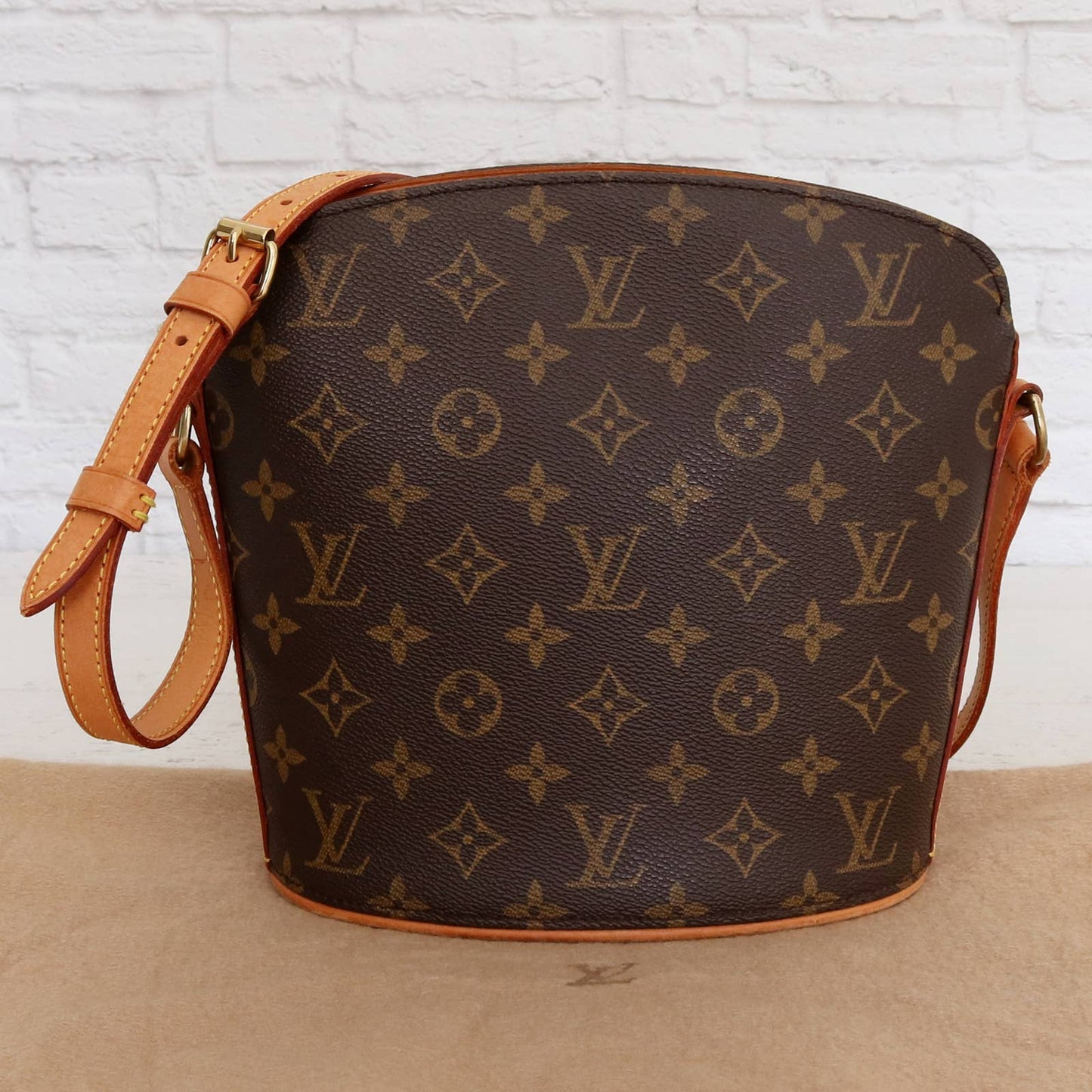 Louis Vuitton Drouot Monogram Crossbody & Shoulder Bag