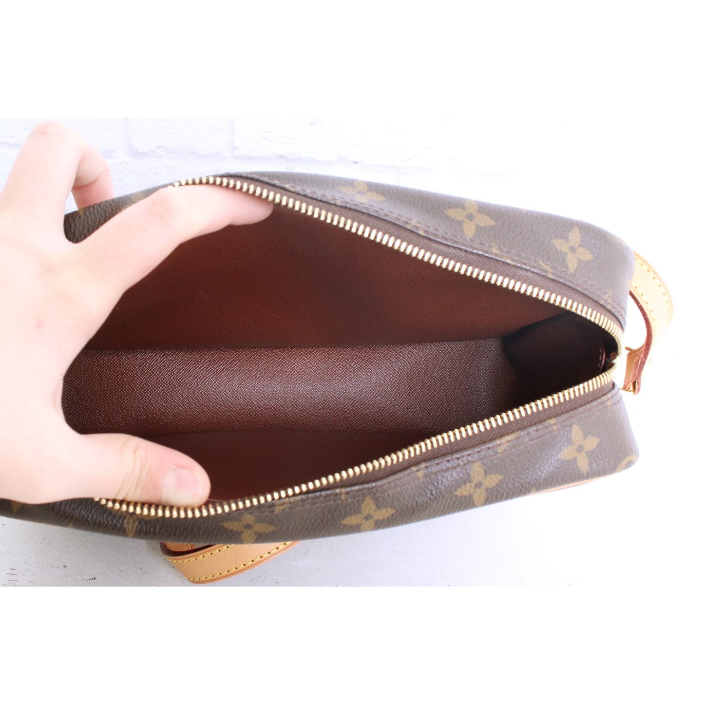 Louis Vuitton Trocadero 24 PM Monogram PRISTINE Crossbody