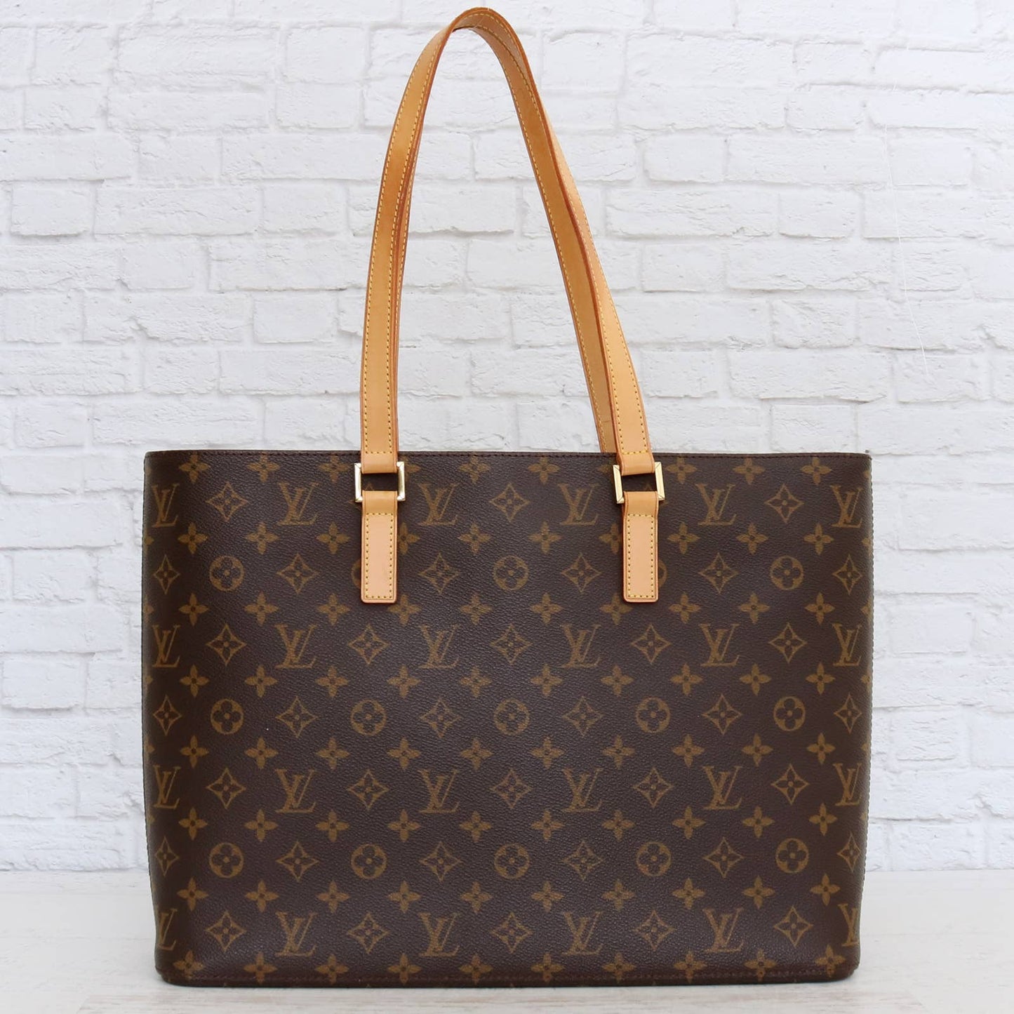 Louis Vuitton Luco Monogram Tote