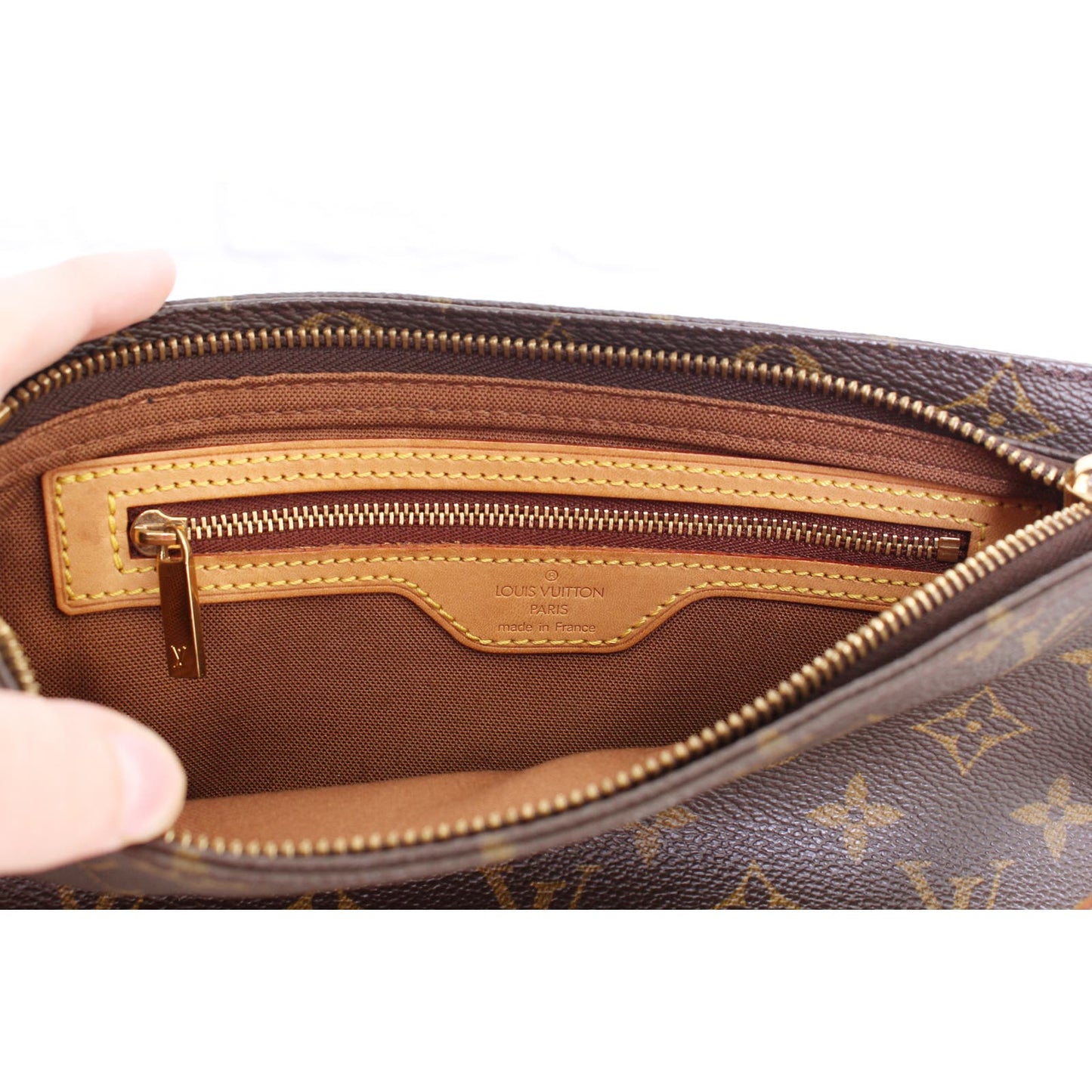 Louis Vuitton Trotteur Monogram Crossbody