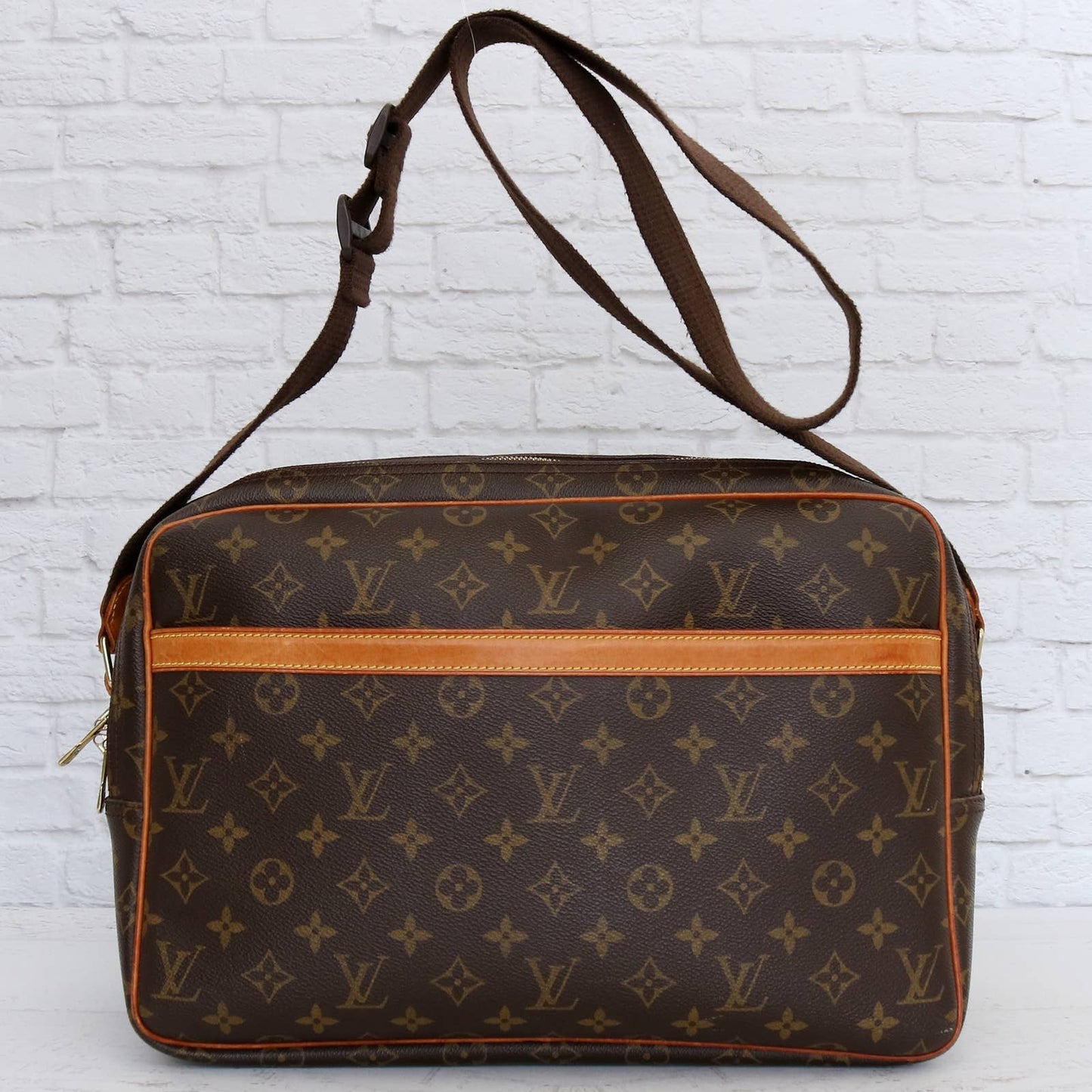 Louis Vuitton Reporter GM Crossbody Monogram