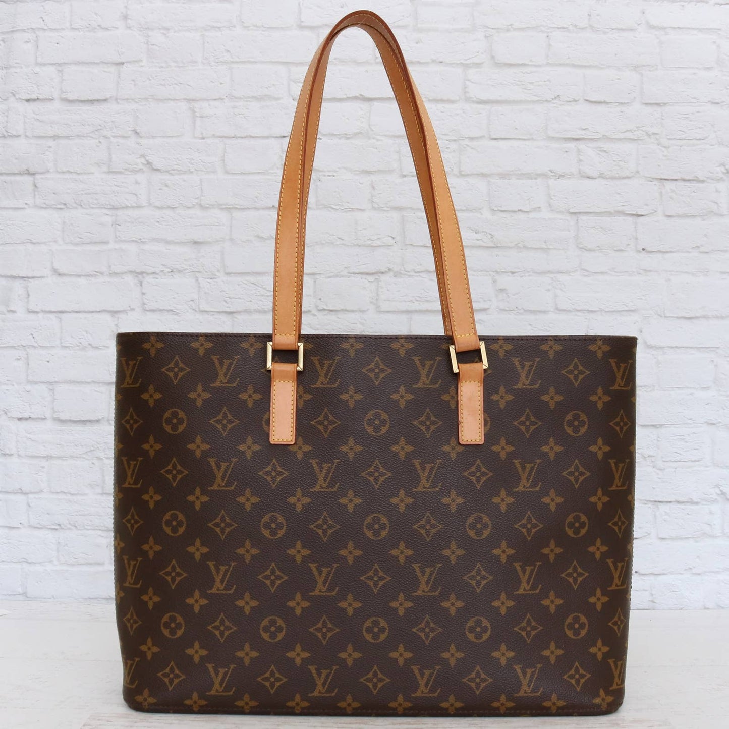 Louis Vuitton Luco Monogram Tote