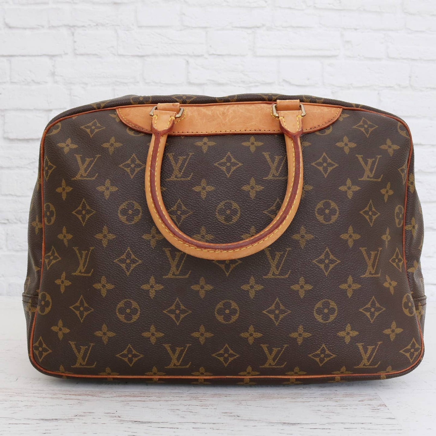 Louis Vuitton Deauville Monogram Satchel