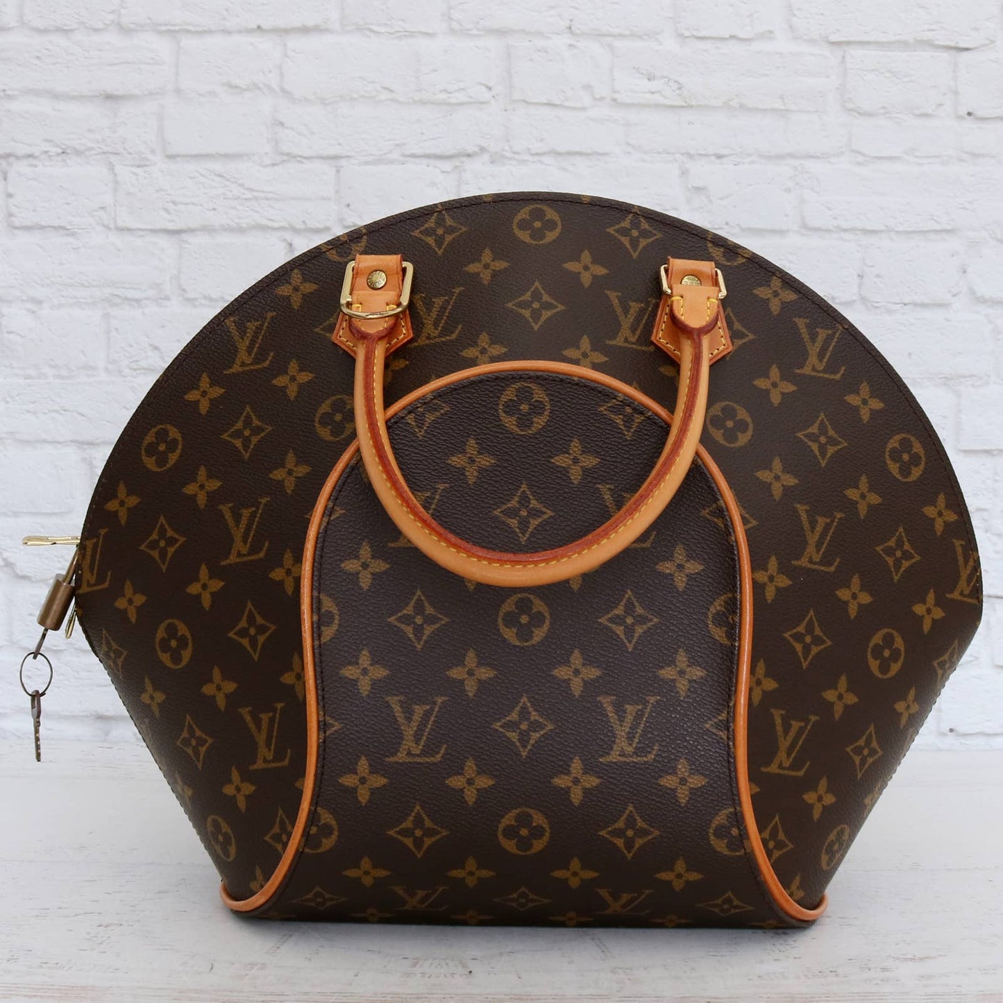 Louis Vuitton Ellipse MM Monogram Satchel