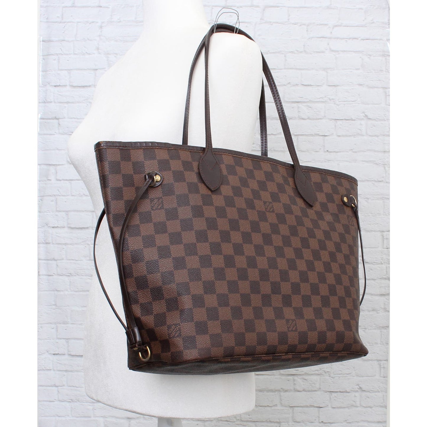 Louis Vuitton Neverfull MM Damier Ebene Tote