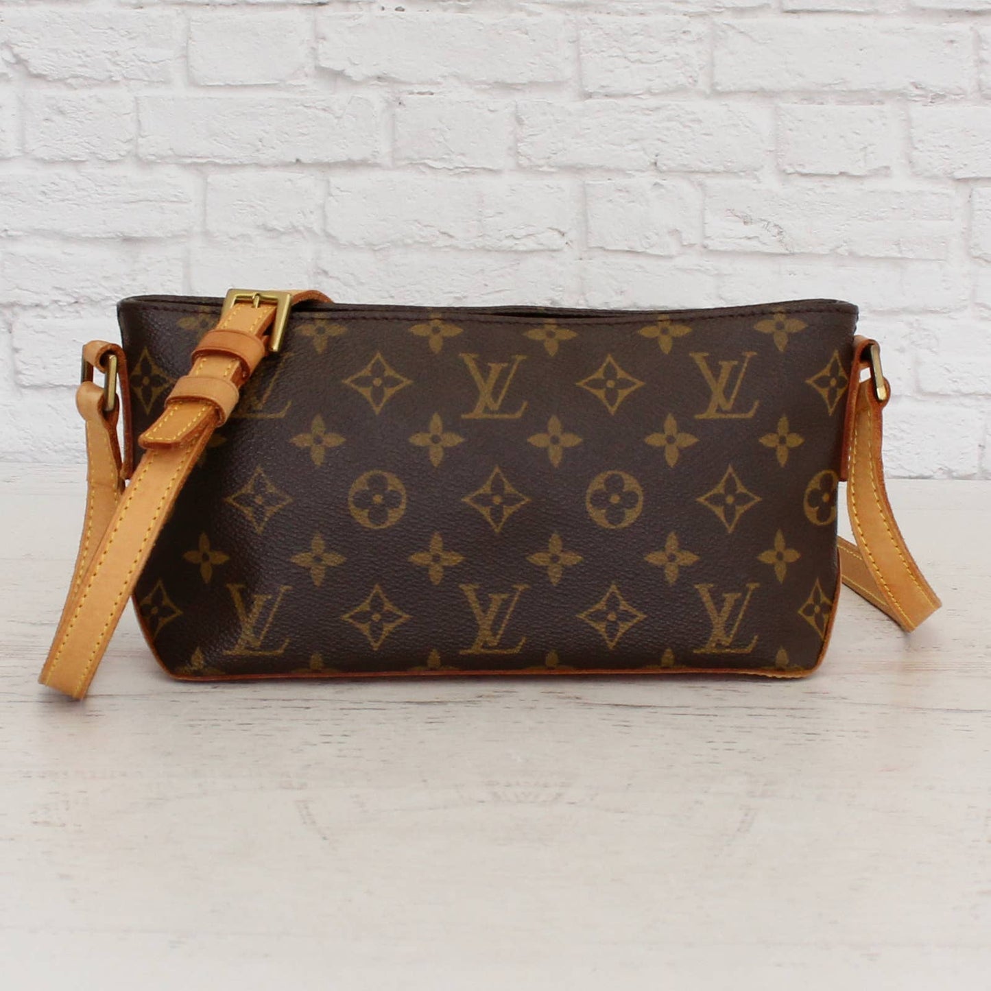 Louis Vuitton Trotteur Monogram Crossbody & Shoulder