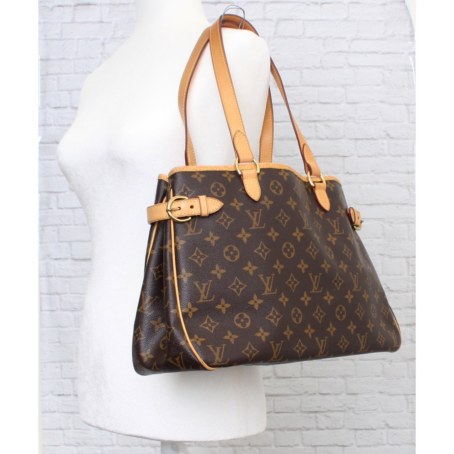 Louis Vuitton Batignolles Horizontal Monogram Shoulder Bag